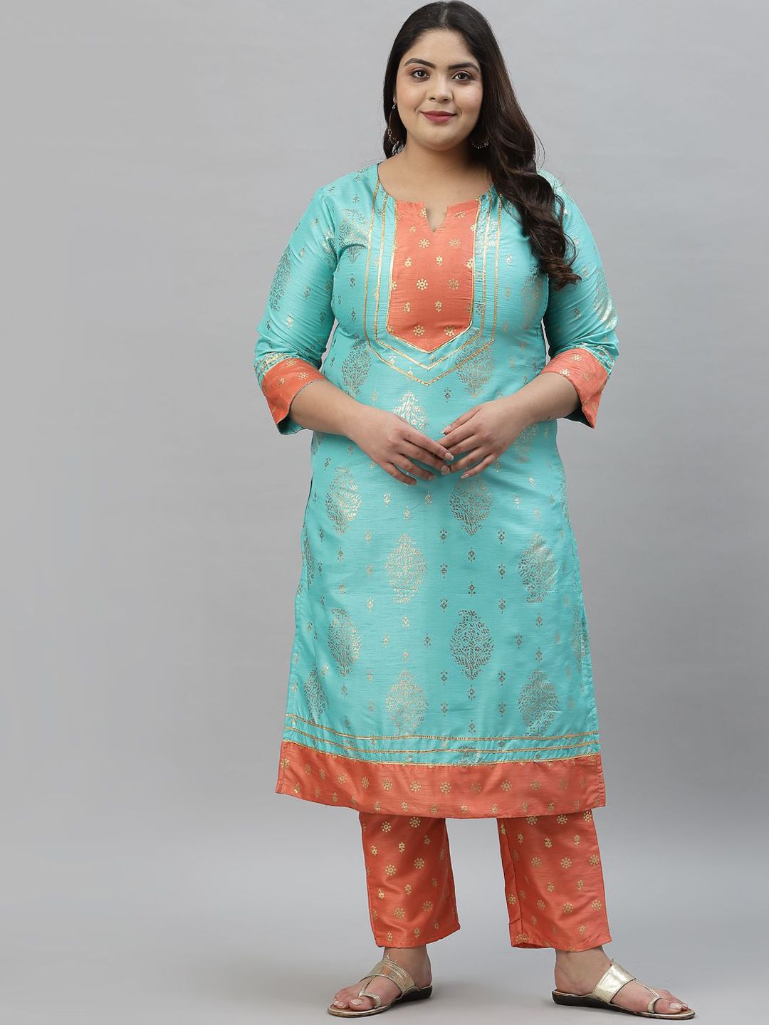 Sztori Plus Size Floral Foil Printed Gotta Patti Straight Kurta With Trouser