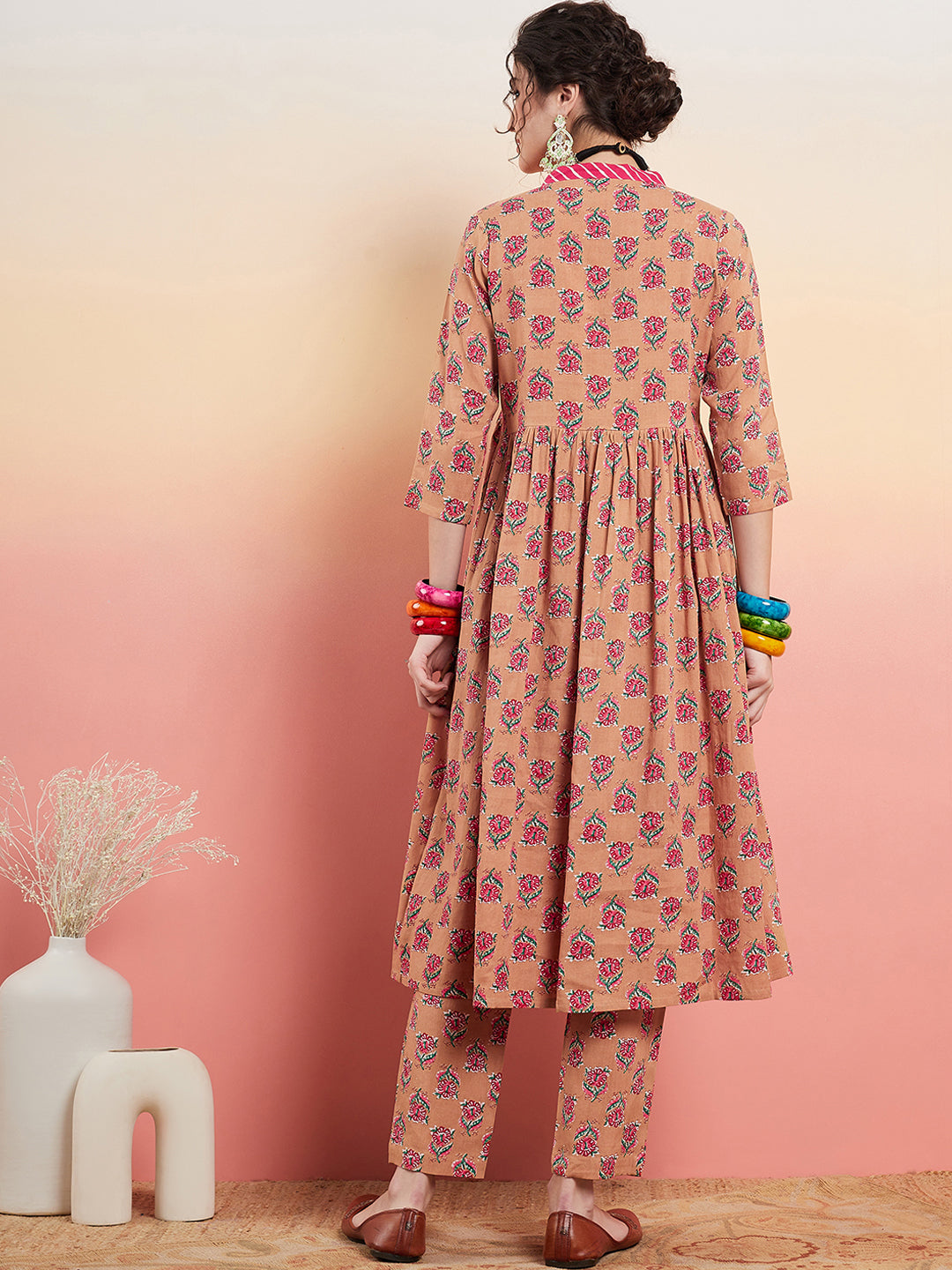 InWeave Women's Beige Pink Floral Pink White Leh V Neck Kurta Set