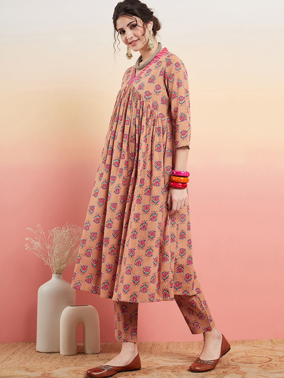 InWeave Women's Beige Pink Floral Pink White Leh V Neck Kurta Set