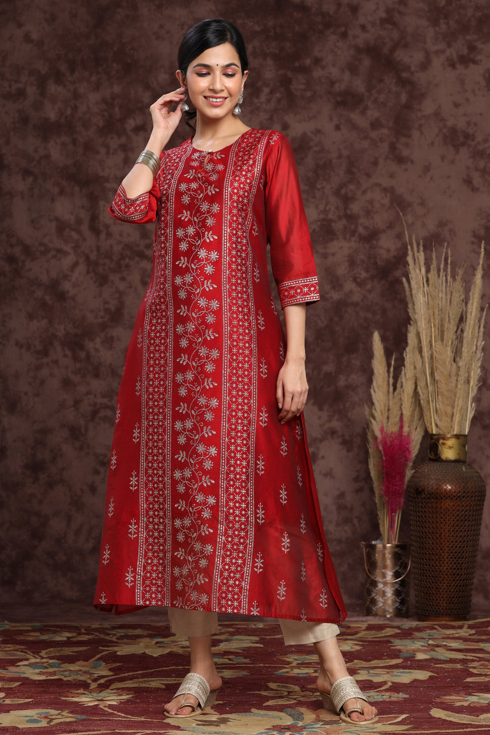 Juniper Women's Maroon Modal Chanderi Printed Straight Kurta
