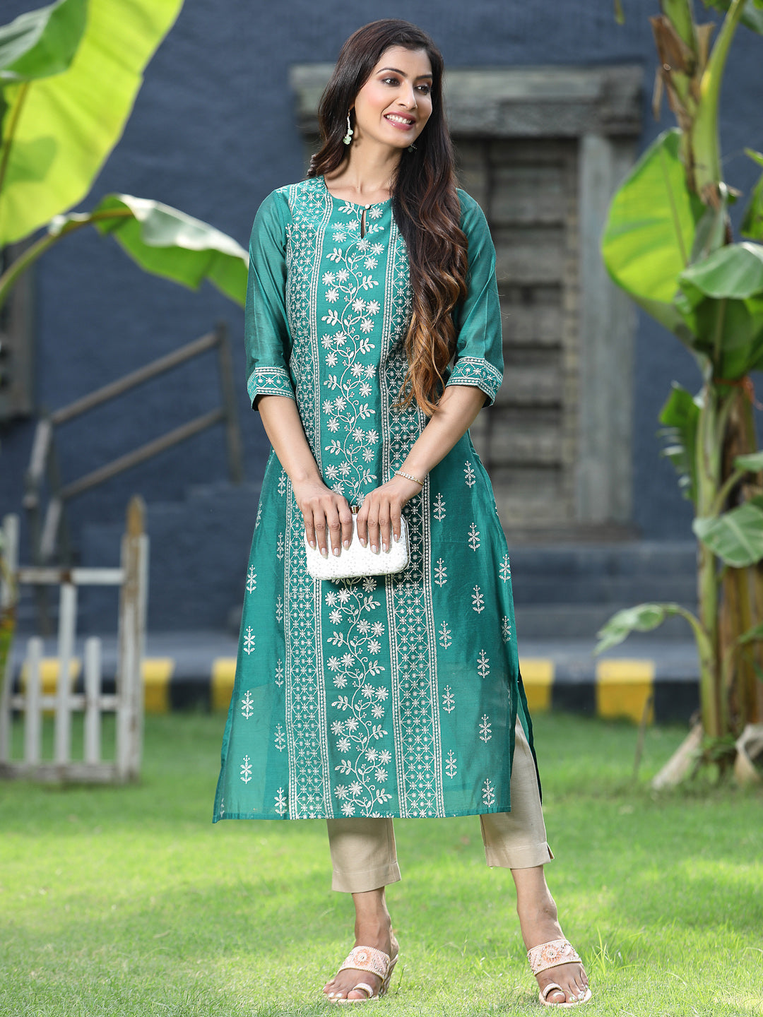 Juniper Womens Ramagreen Modal Chanderi Foil Printed Straight Kurta