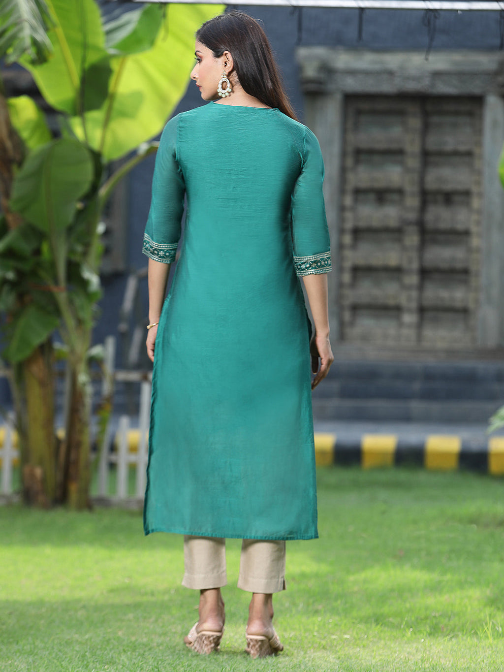 Juniper Womens Ramagreen Modal Chanderi Foil Printed Straight Kurta