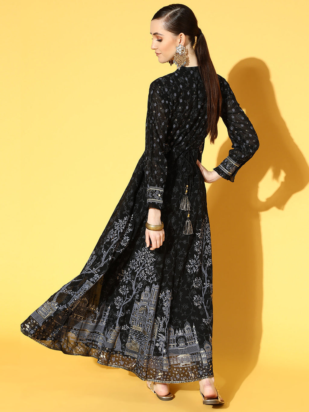 Juniper Women Black Georgette Printed Flared Dress