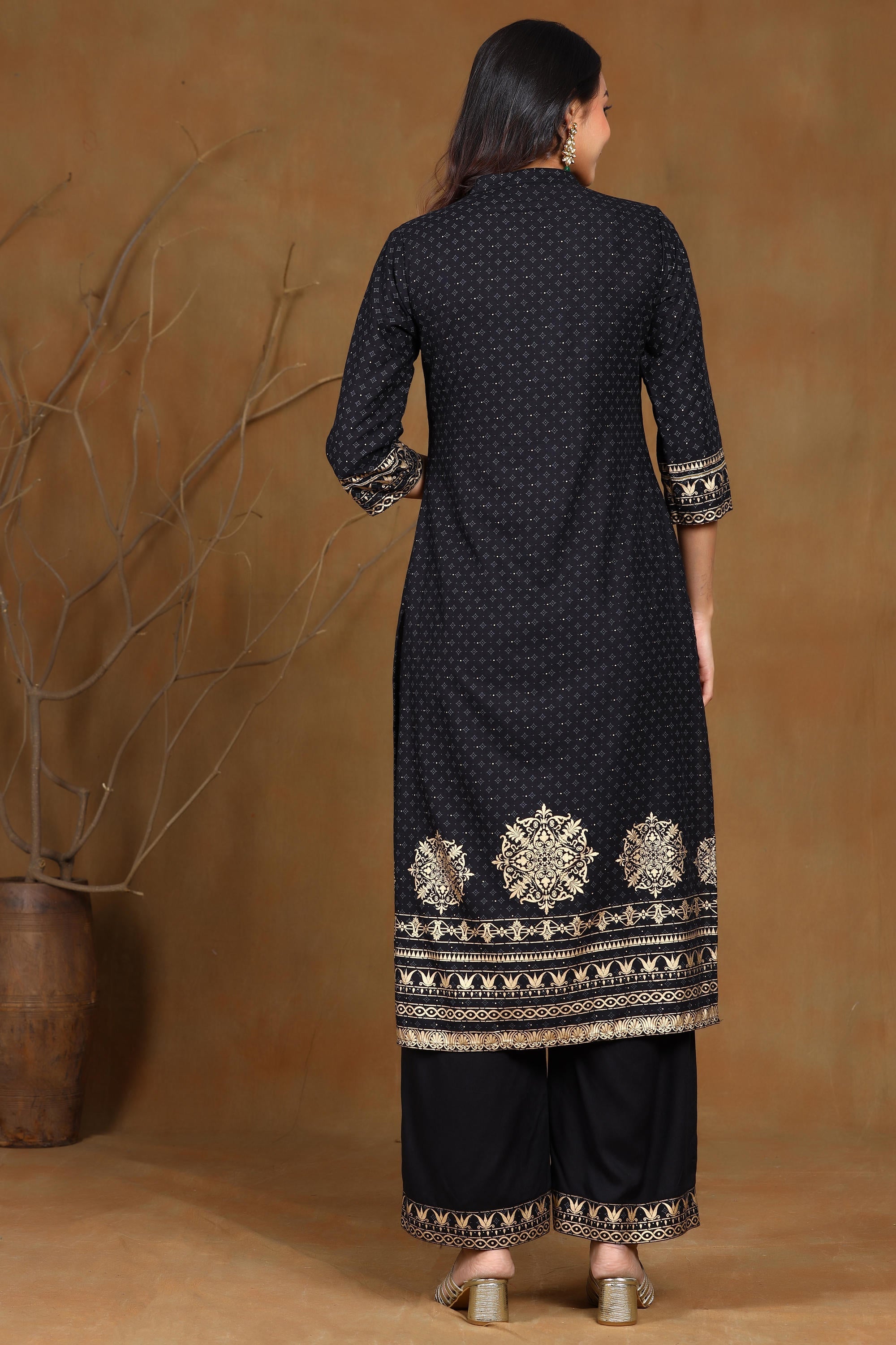 Juniper Women's Black Rayon Gold Foil Print Straight Kurta
