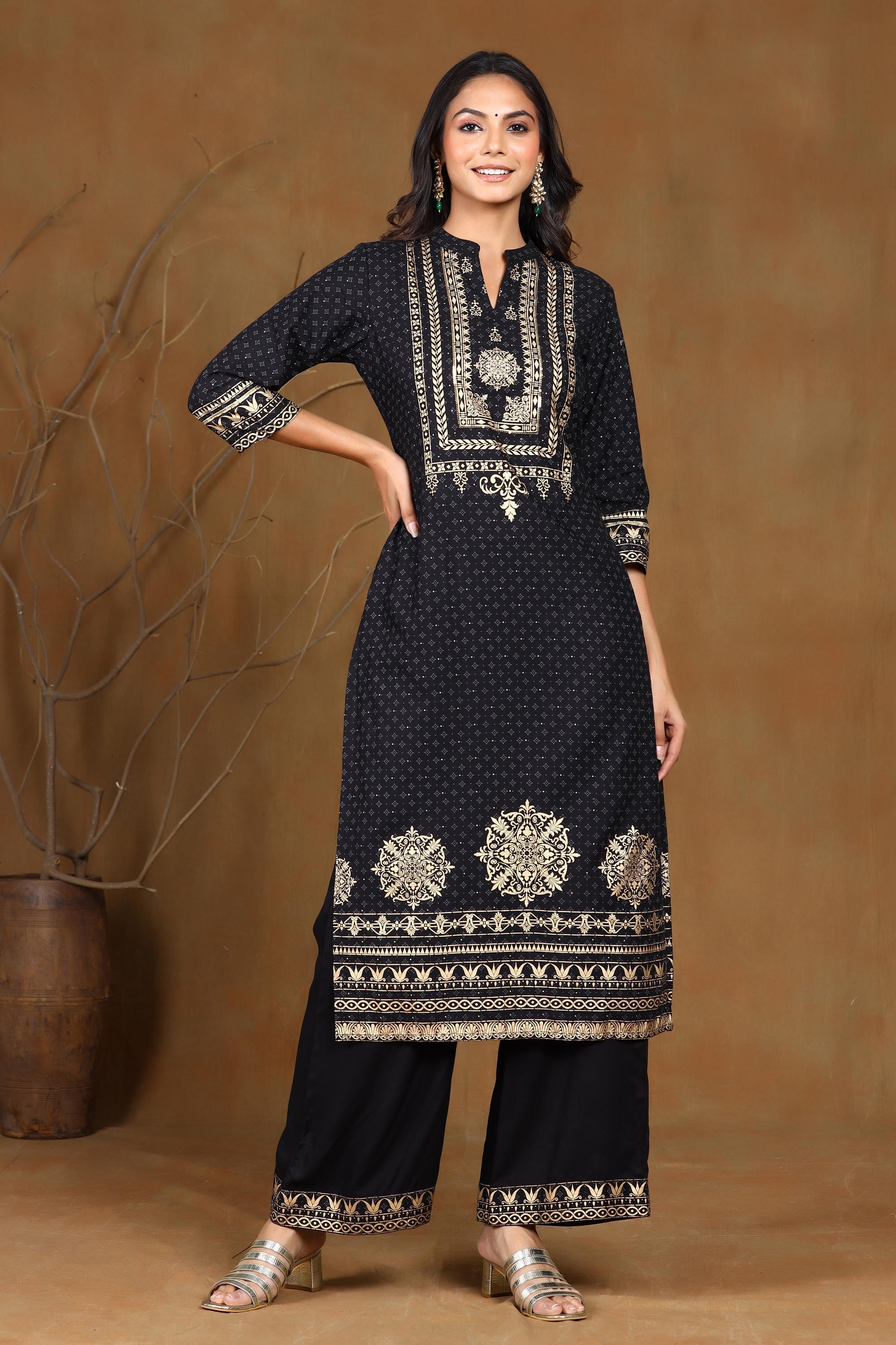 Juniper Women's Black Rayon Gold Foil Print Straight Kurta
