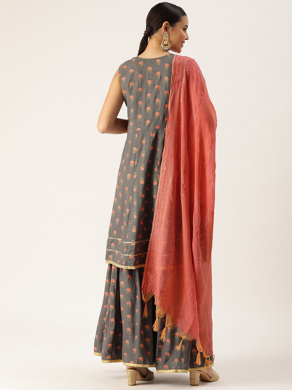 HERE&NOW Women Grey & Peach-Colored Floral Printed Kurta With Sharara With Dupatta
