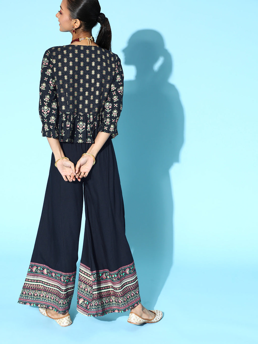 Juniper Womens Black Floral Printed Rayon Clothing Set