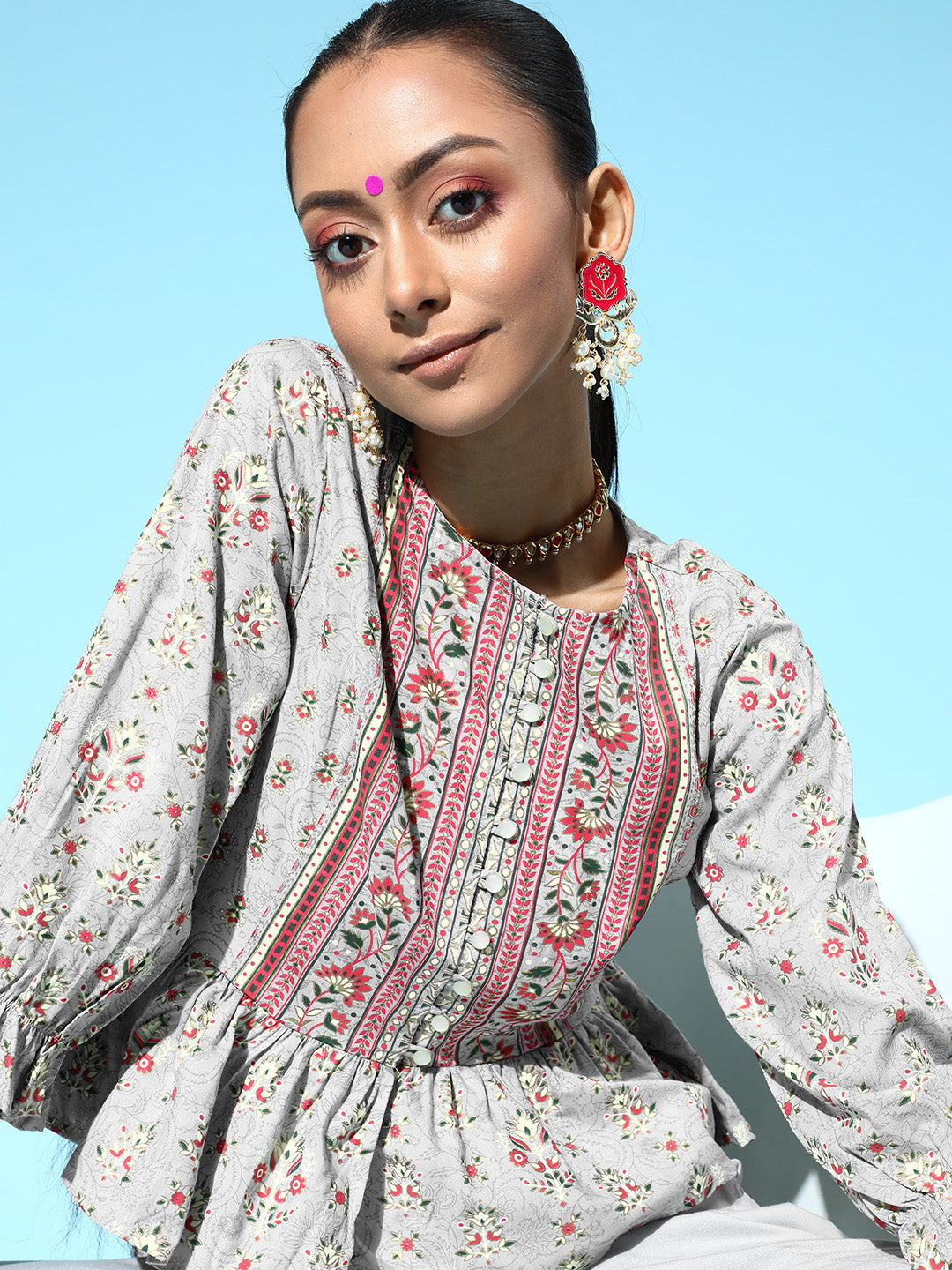 Juniper Womens Grey Floral Printed Rayon Clothing Set