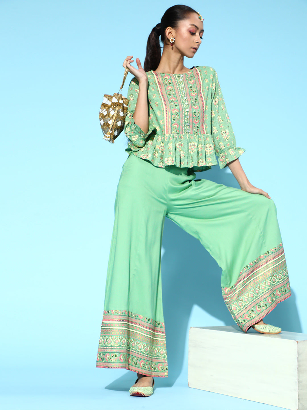 Juniper Womens Pistagreen Floral Printed Rayon Clothing Set