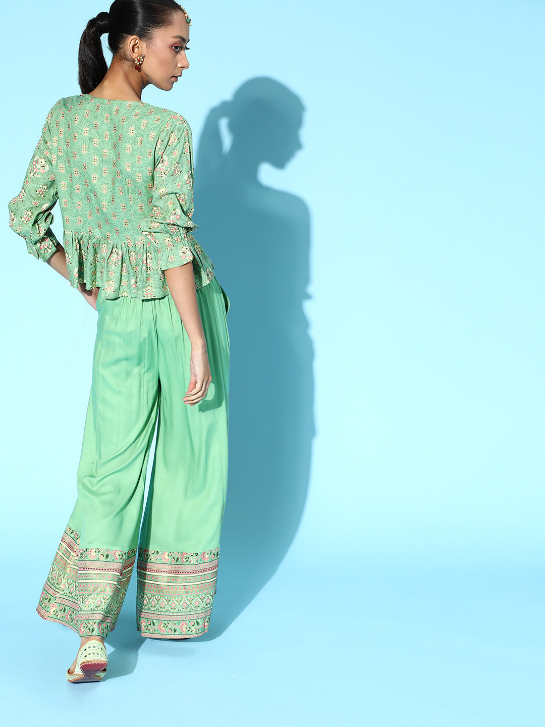 Juniper Womens Pistagreen Floral Printed Rayon Clothing Set