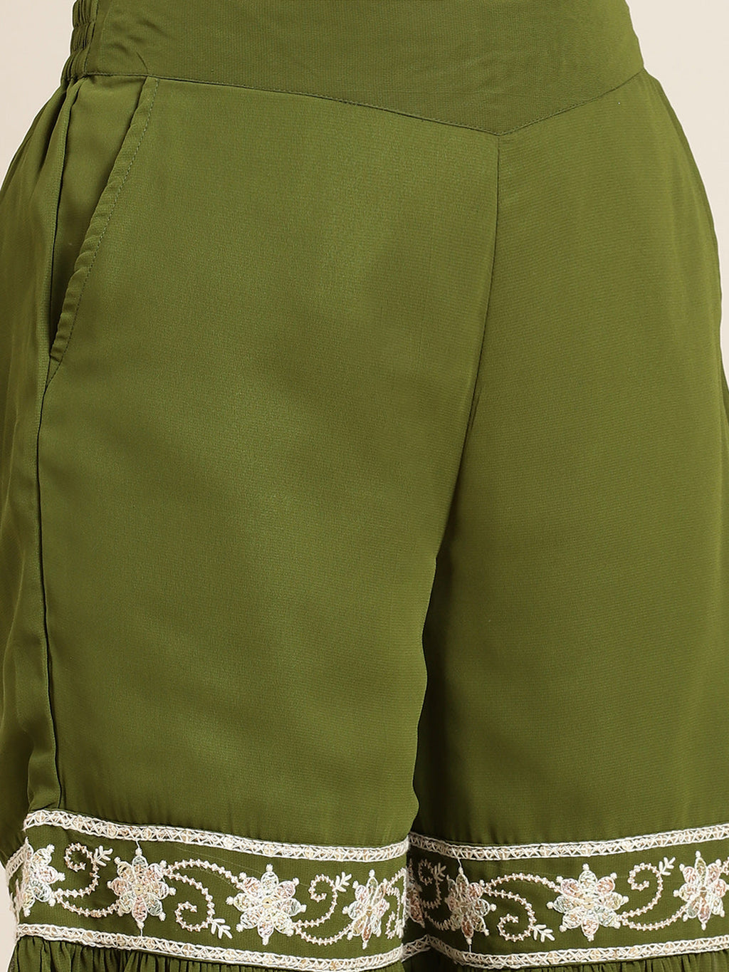 Juniper Womens Mehandigreen Georgette Embroidered Kurta With Santoon Lining,Solid Embroidered Garara And Shiffon Solid Dupatta Set