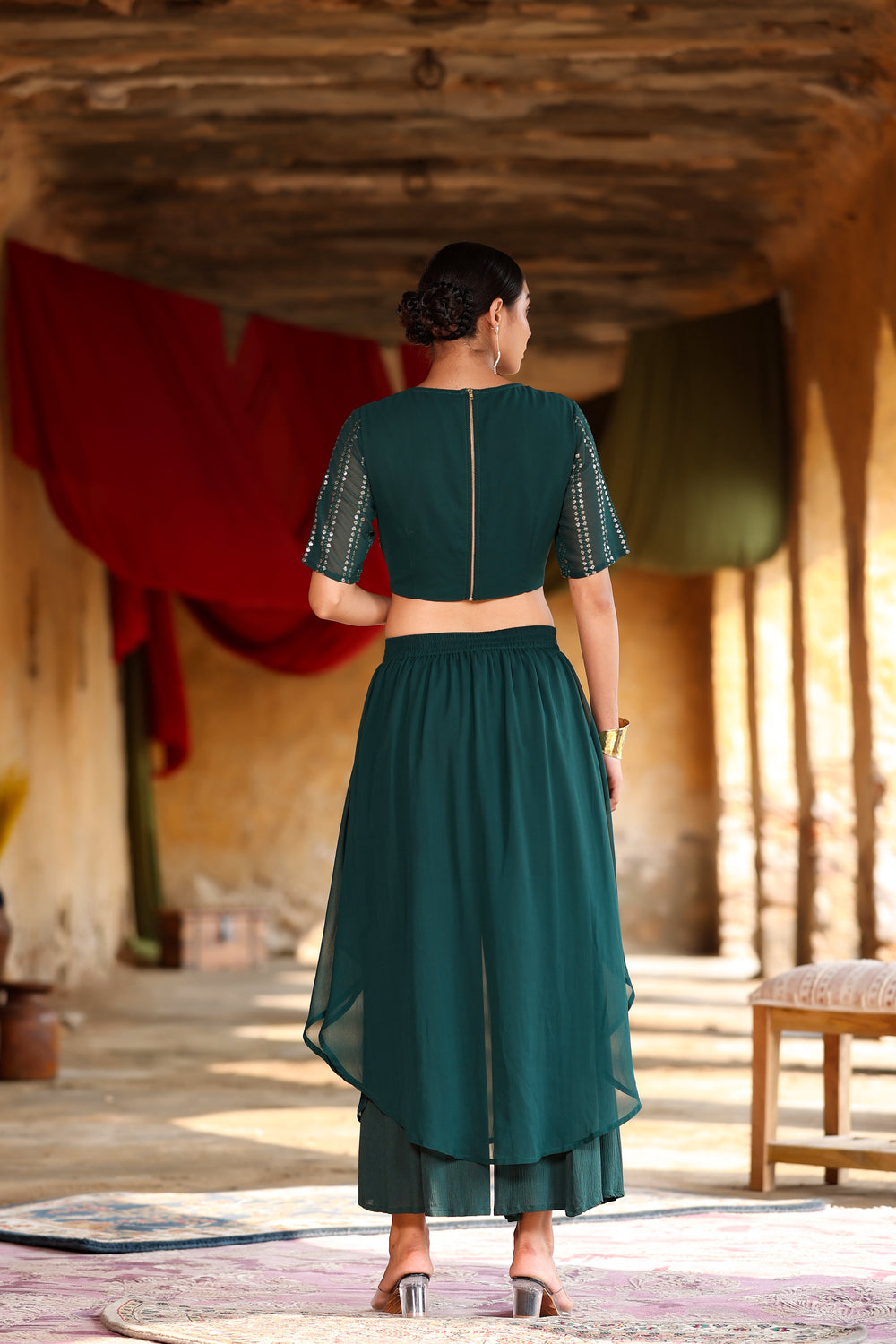 Juniper Women's Green Georgette Solid Fitted Clothing Set