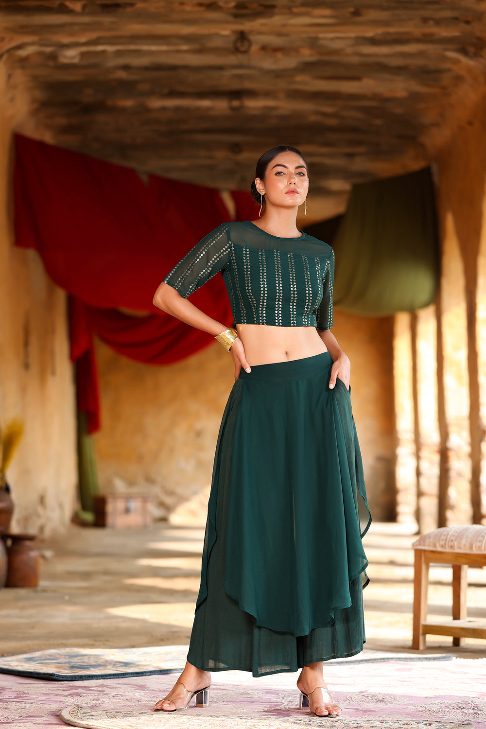 Juniper Women's Green Georgette Solid Fitted Clothing Set