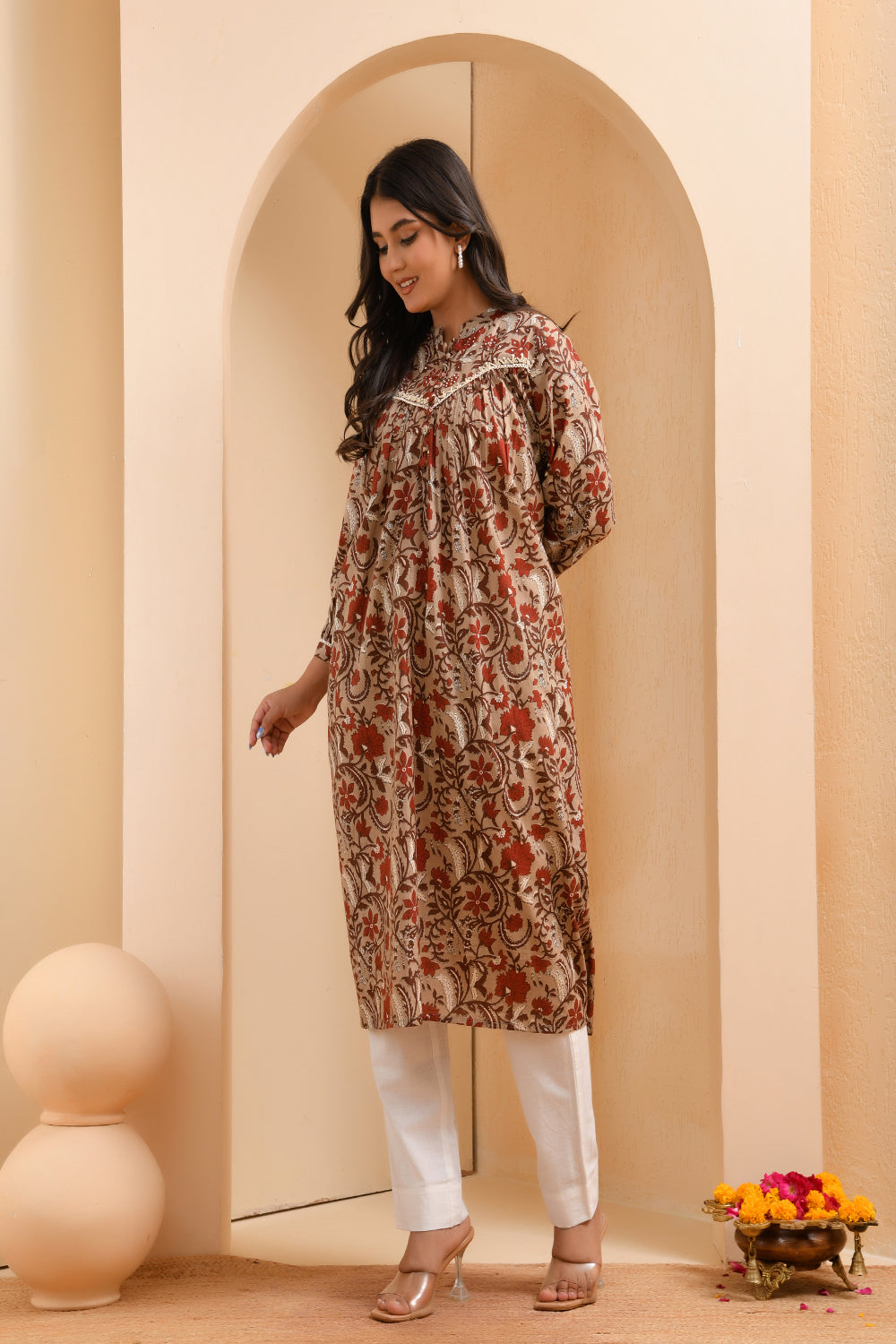 Vaasva Women Ajrakh Printed Kurta Pant Set