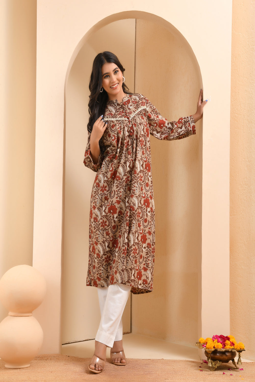 Vaasva Women Ajrakh Printed Kurta Pant Set