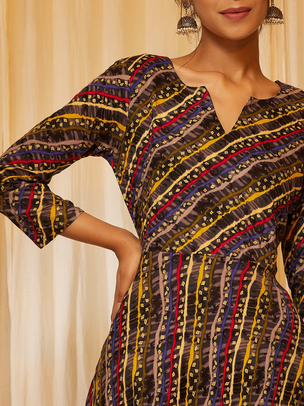 InWeave Charcoal Black Leheriya Silk Set