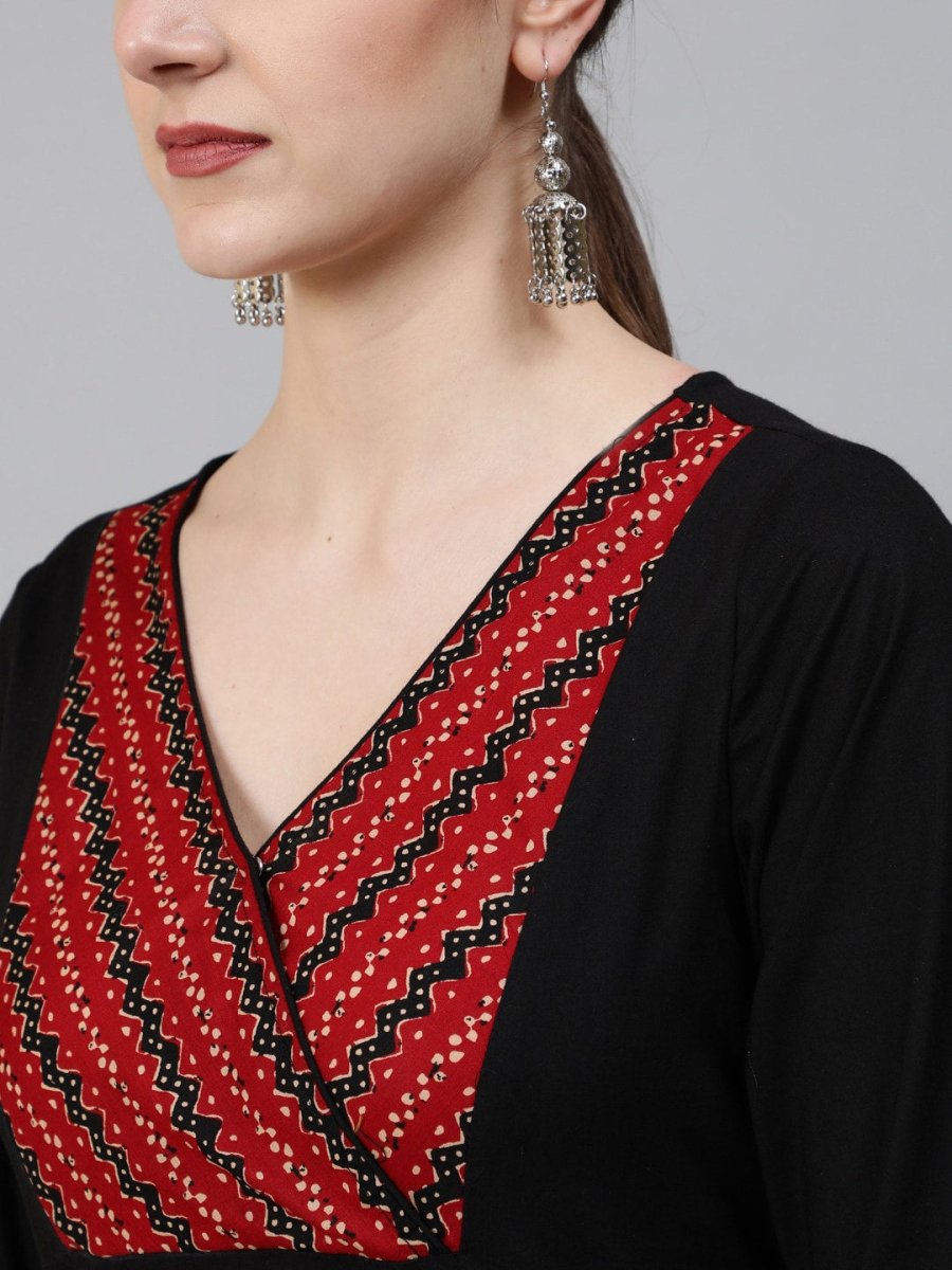 Aks Ethnic Motifs Yoke Design Pure Cotton Kurta And Trousers