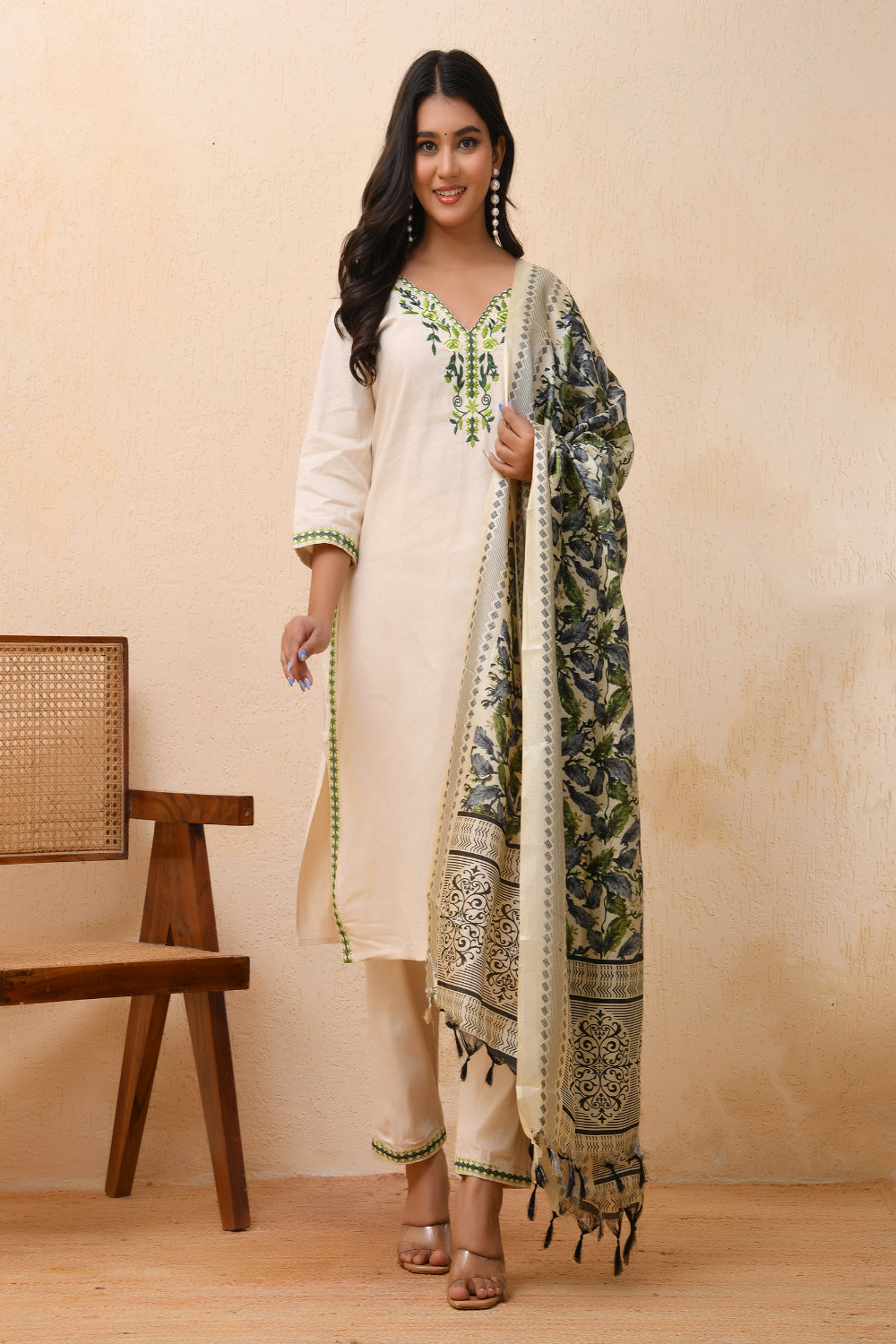Vaasva Women Cream Embroidered Suit Set