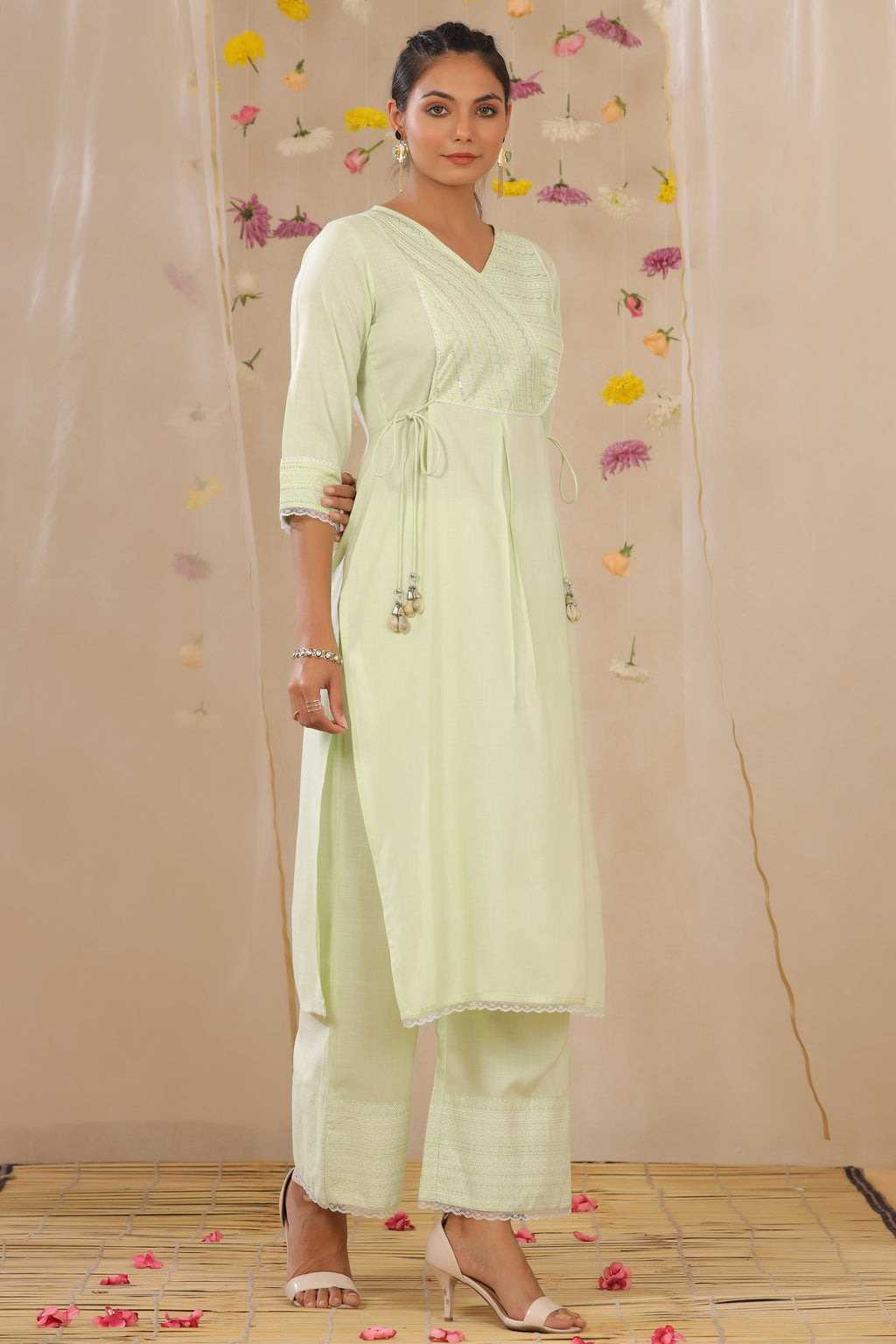 Juniper Women's Light Green Cotton Blend Printed Kurta Set