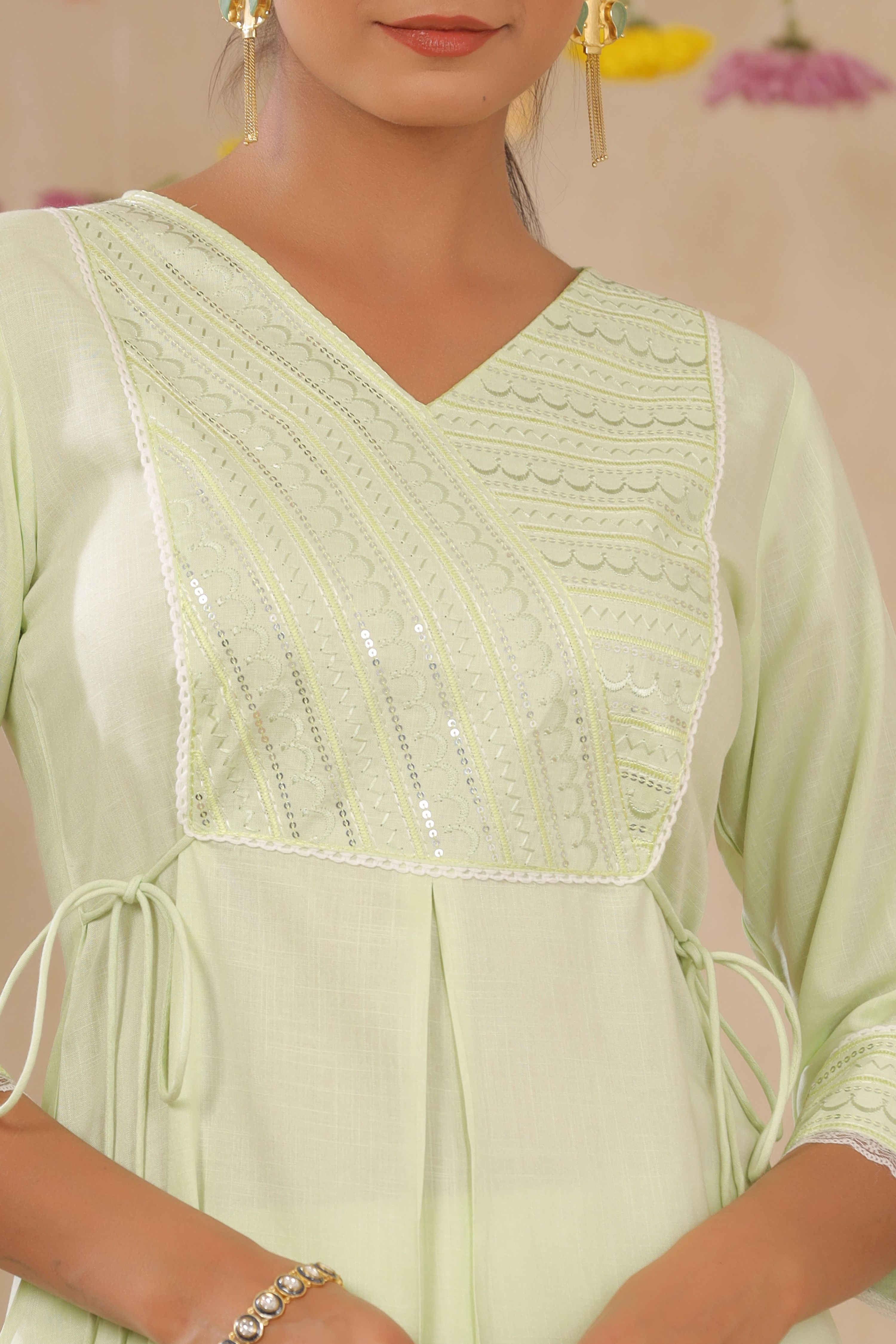 Juniper Women's Light Green Cotton Blend Printed Kurta Set