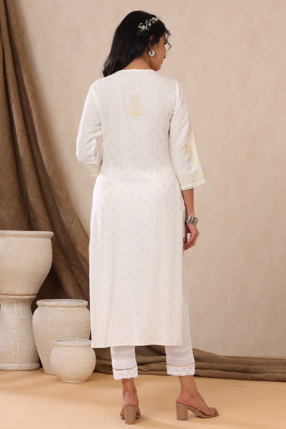 Juniper Womens Off White Rayon Placement Printed Straight Kurta