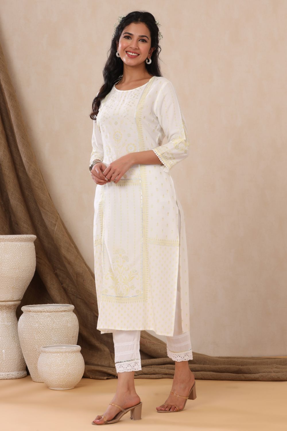 Juniper Womens Off White Rayon Placement Printed Straight Kurta