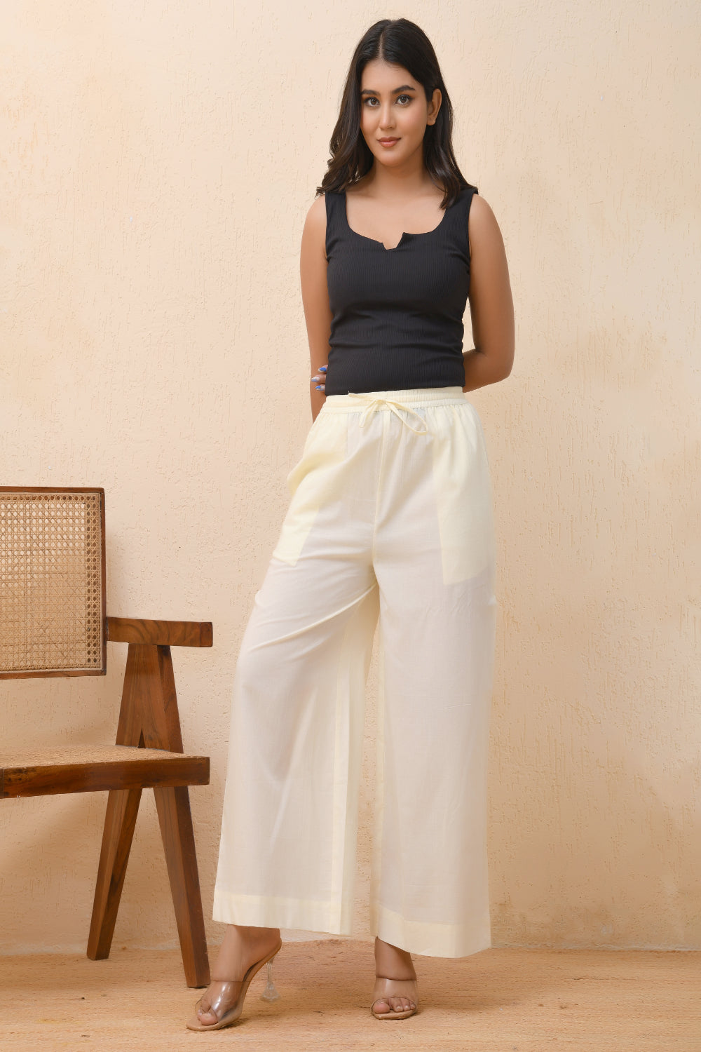 Vaasva Women Royal Blue Straight Pant