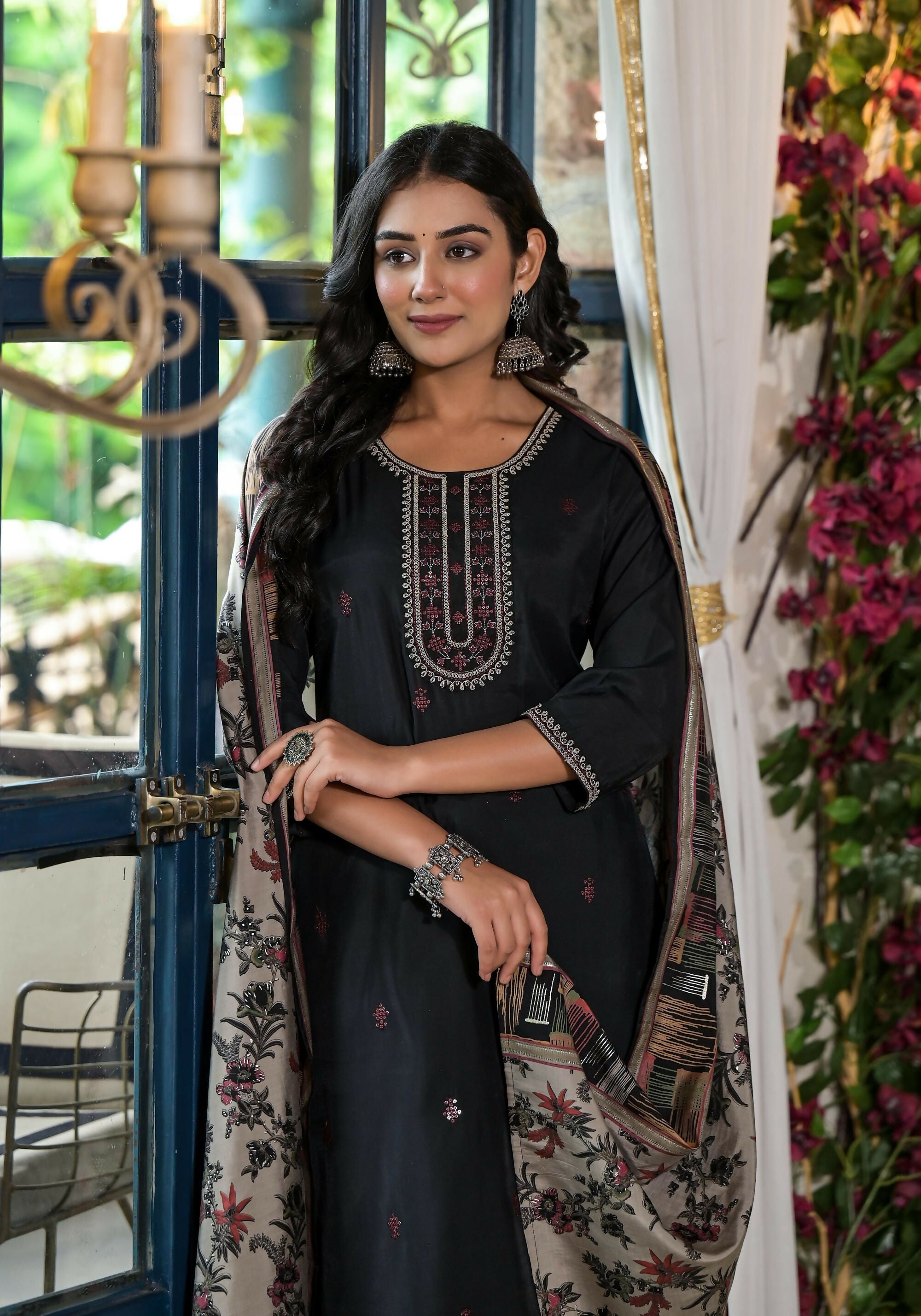 Juniper Women's Black Solid Viscose Kurta Pant And Dupatta Set With Zari & Thread Work