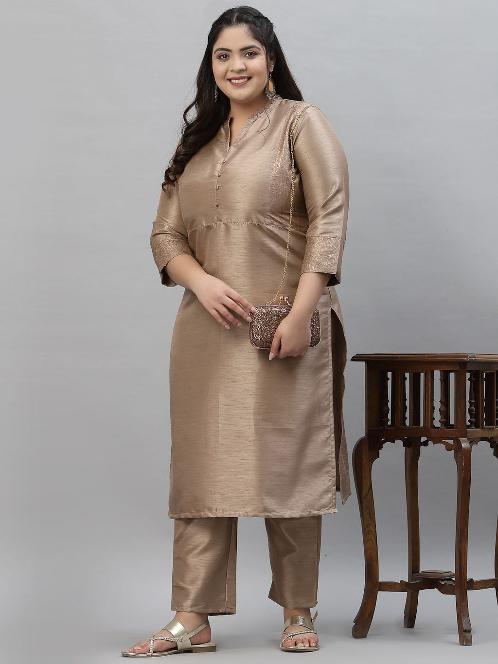 Sztori Plus Size Mandarin Collar Straight Kurta With Trousers