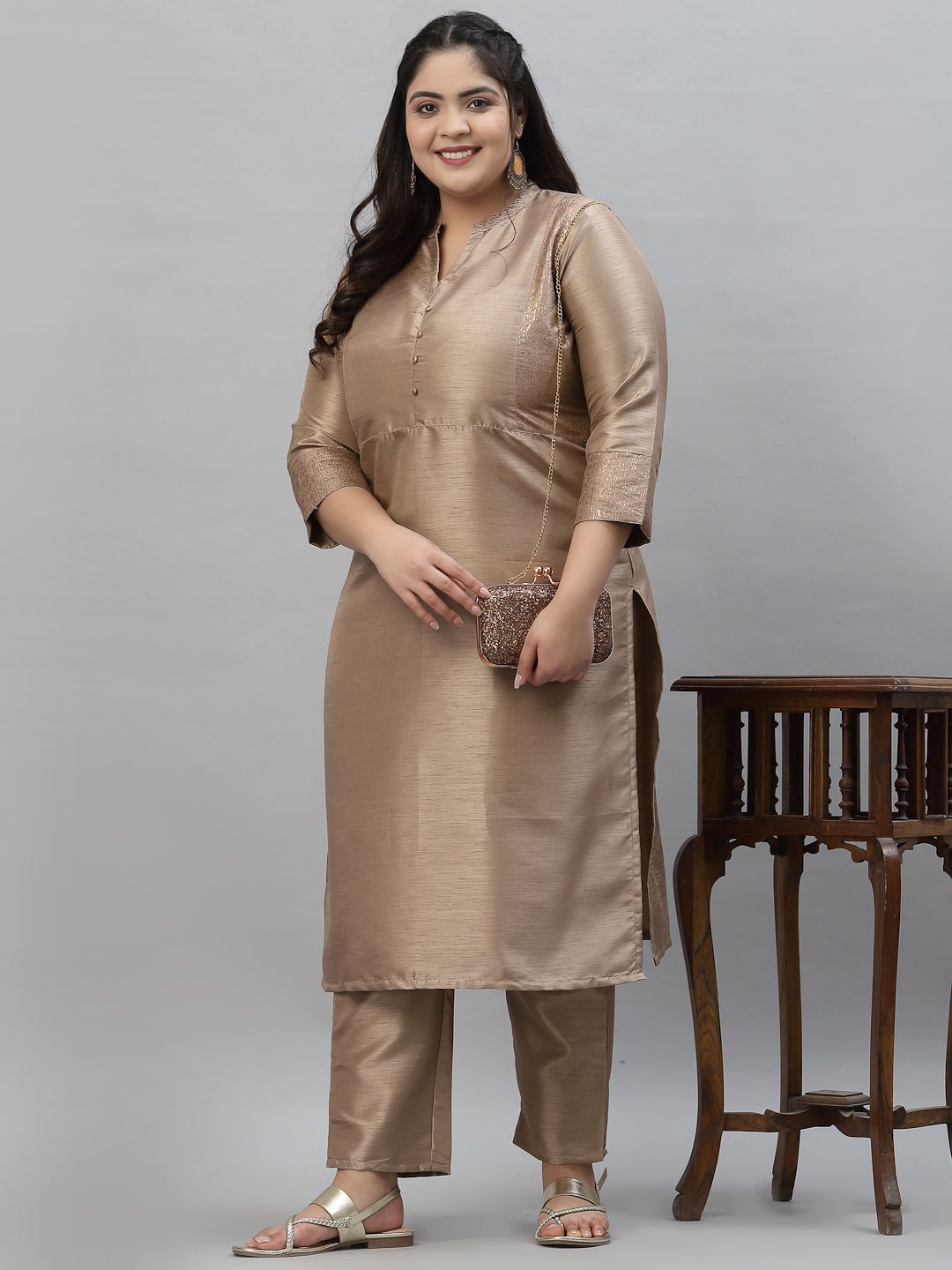 Sztori Plus Size Mandarin Collar Straight Kurta With Trousers