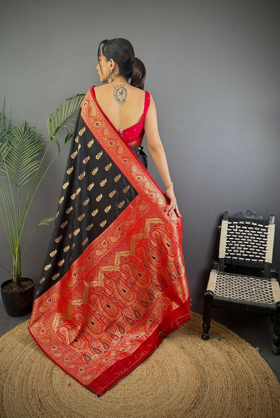 Joban Fashion Banarasi Black Woven Butti Soft Silk Saree