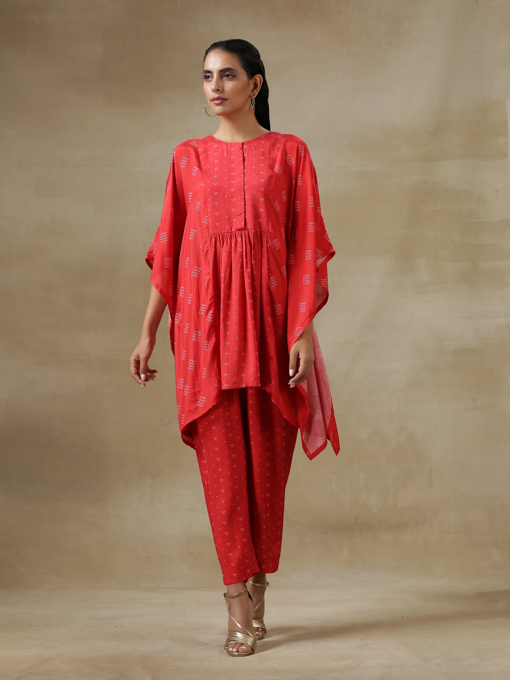 trueBrowns Red Bandhani Printed Silk Kaftan Gathered Co-Ord Set