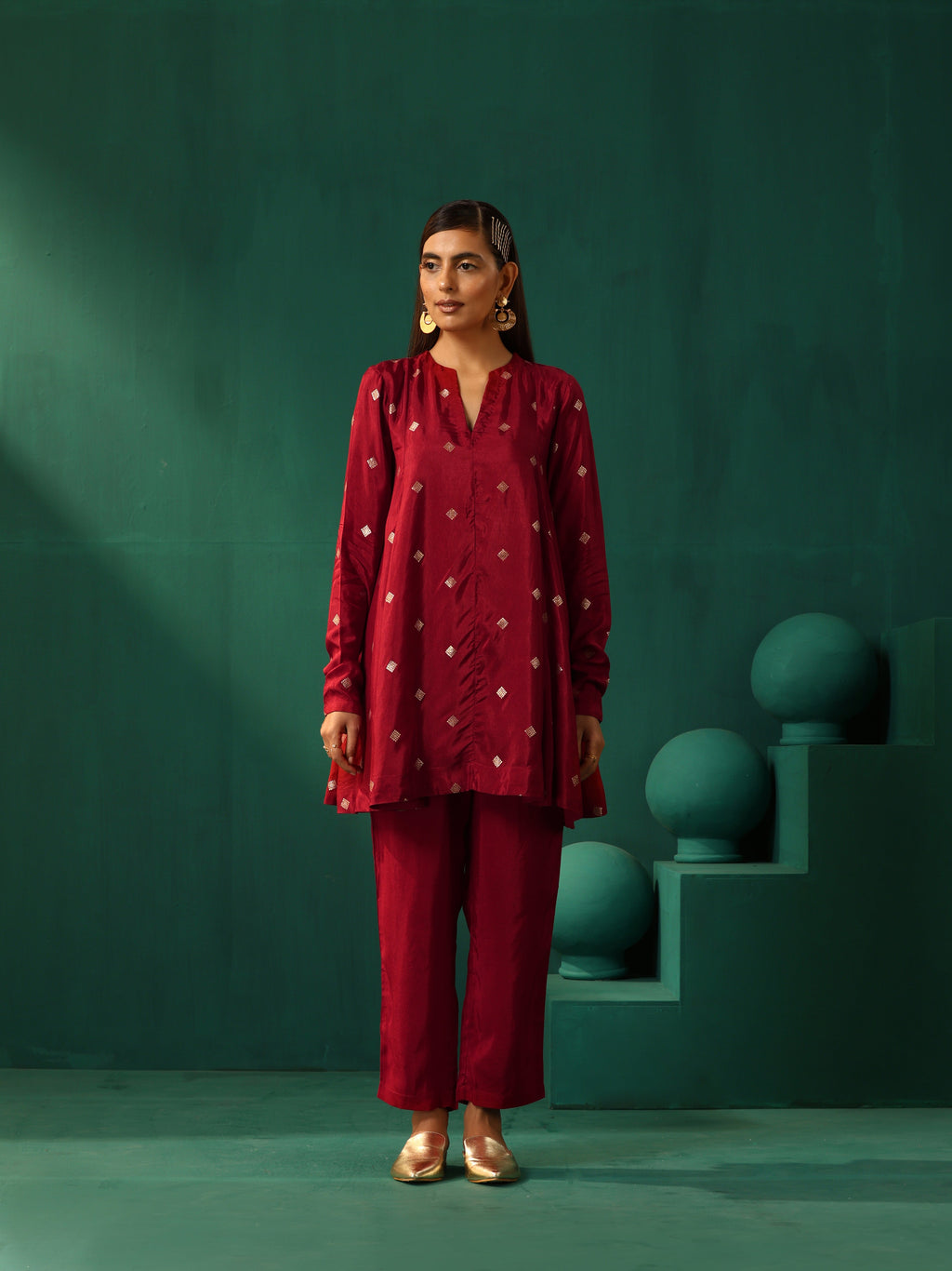 trueBrowns Maroon Diamond Viscose Silk Relaxed Co-ord Set