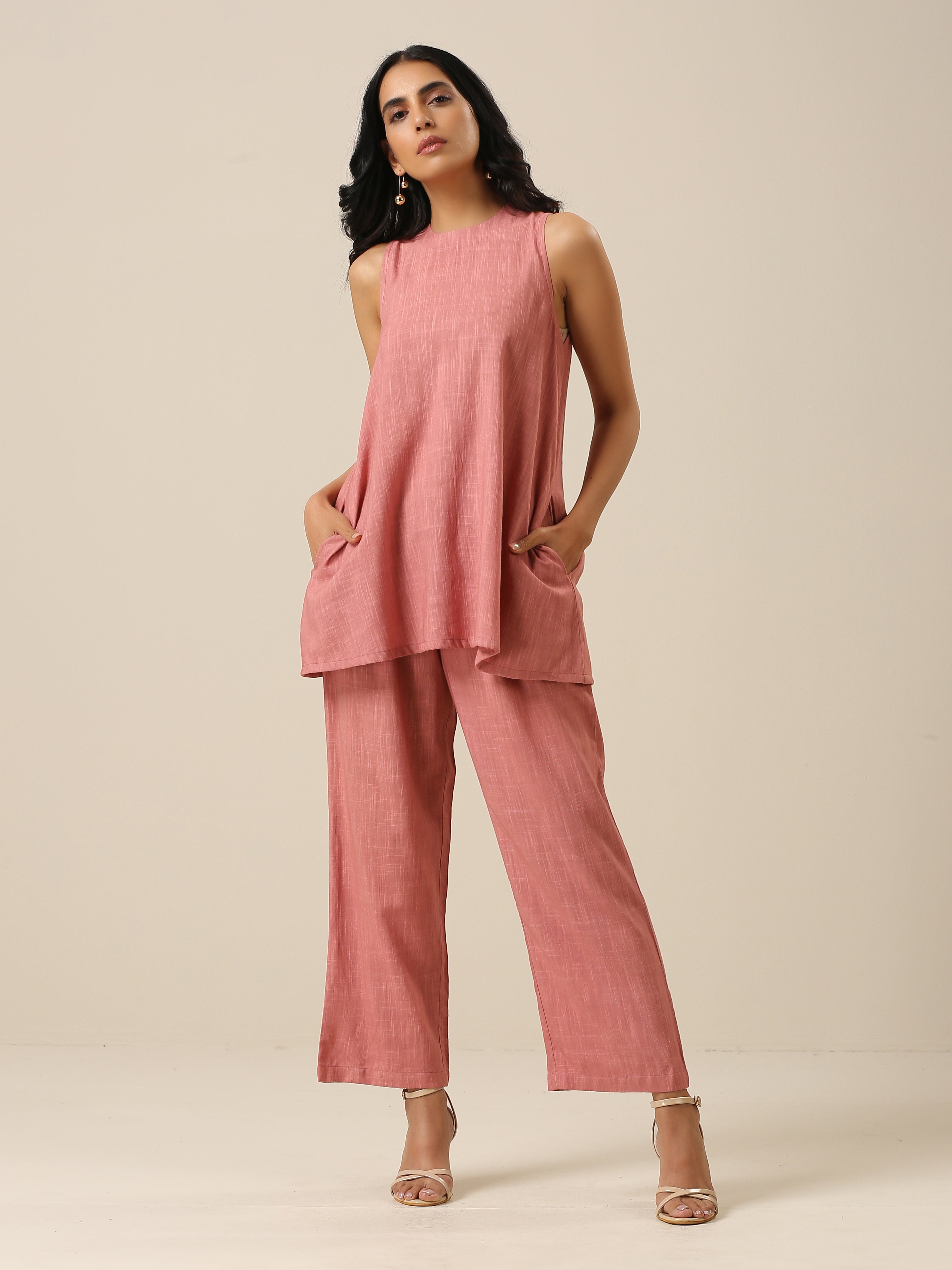 trueBrowns Light Mauve Slub Textured Sleeveless Short Co-Ord Set