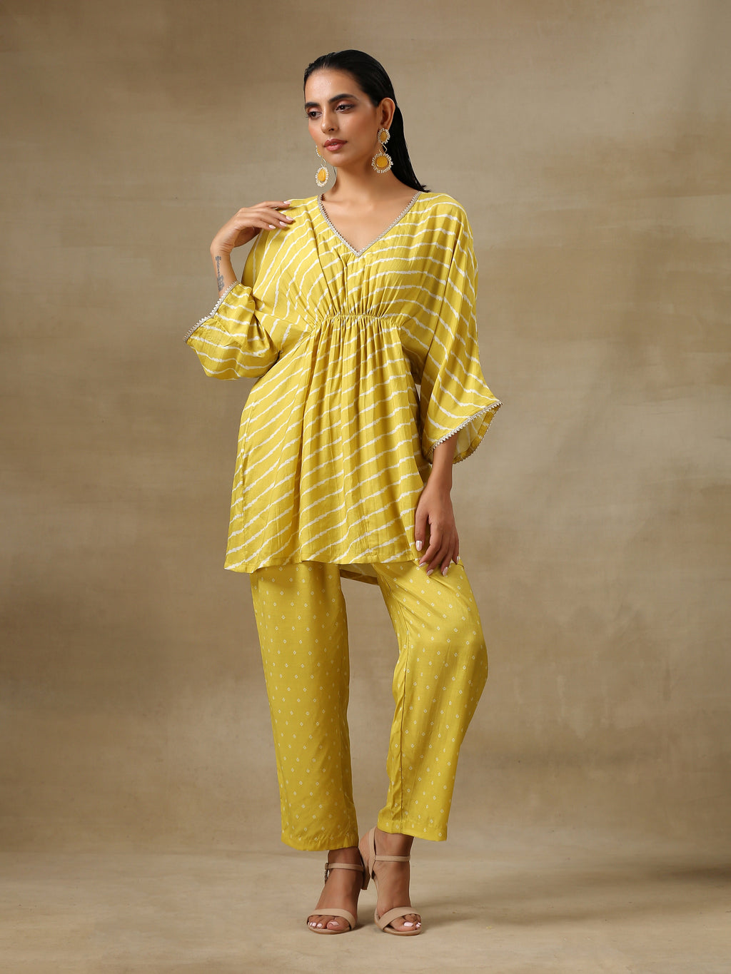 trueBrowns Lime Green Bandhani Printed Silk Drop Shoulder Co-Ord Set