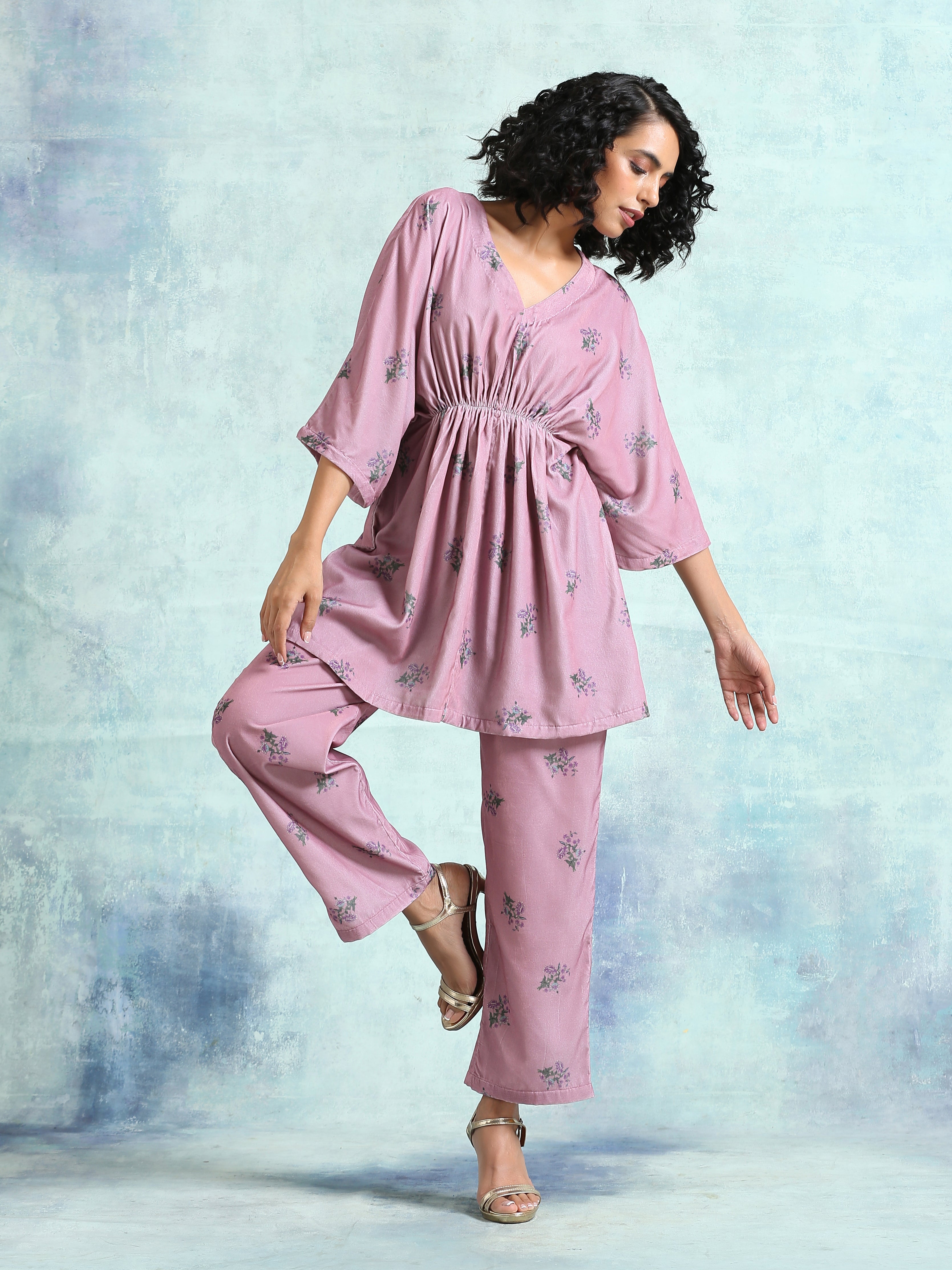trueBrowns Light Mauve Printed Velvet Co-Ord Set
