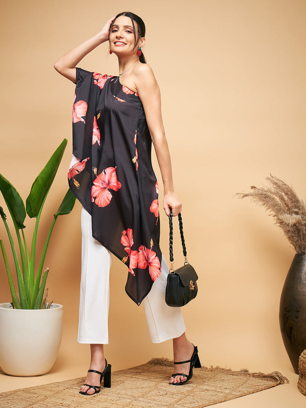 InWeave Women's Black Red Big Flower One Shoulder Kurta
