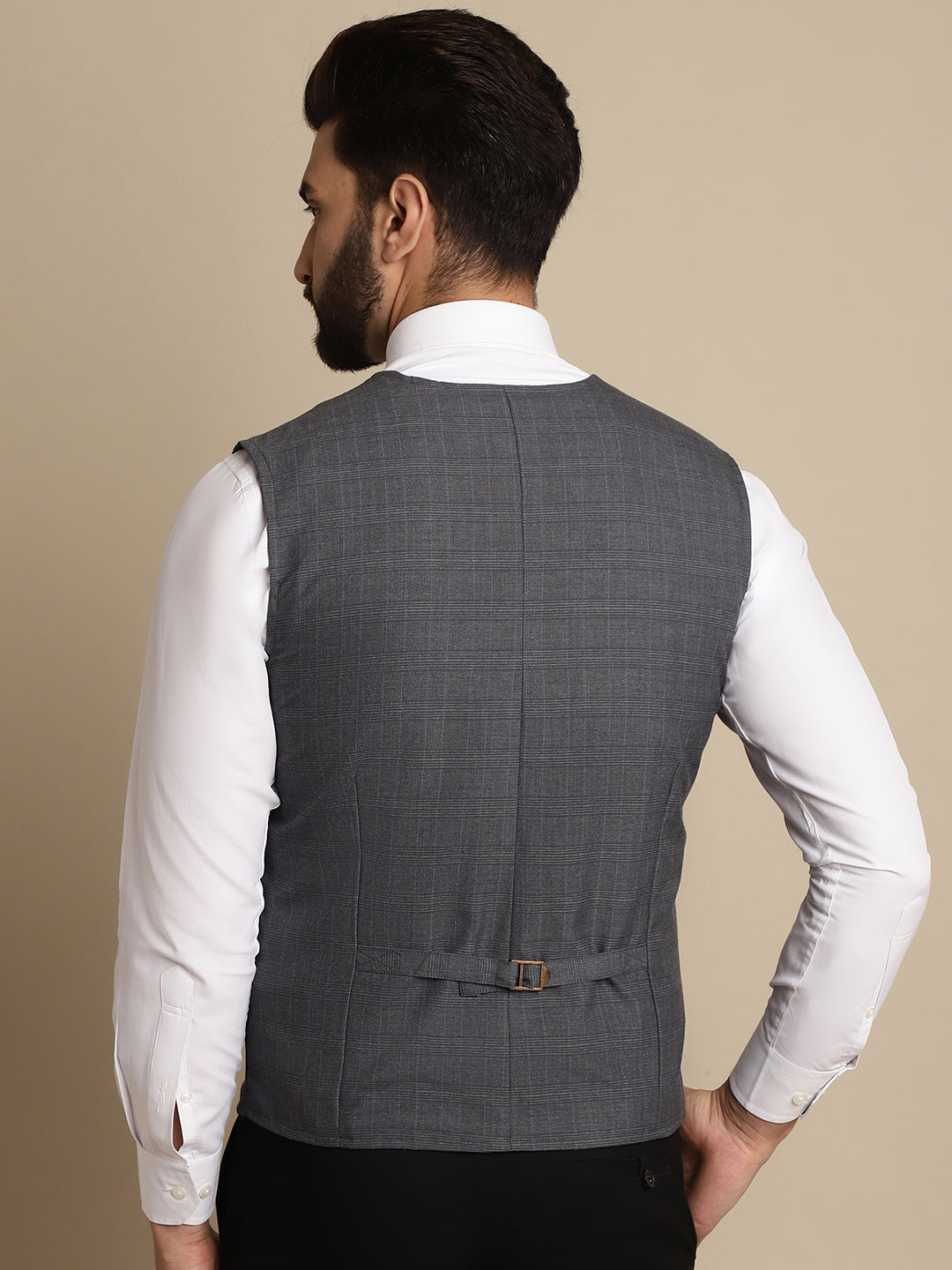 Even Apparels Men's Grey Waistcoat with welt pockets