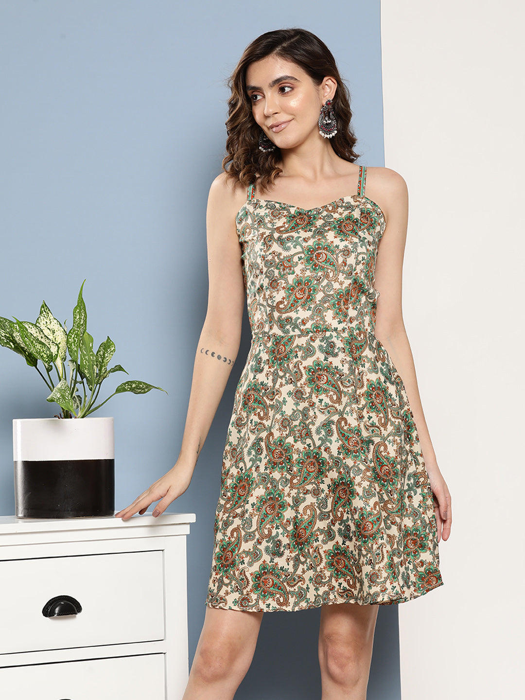 InWeave Women's Dark Green Floral Back Tie Up Detail Dress