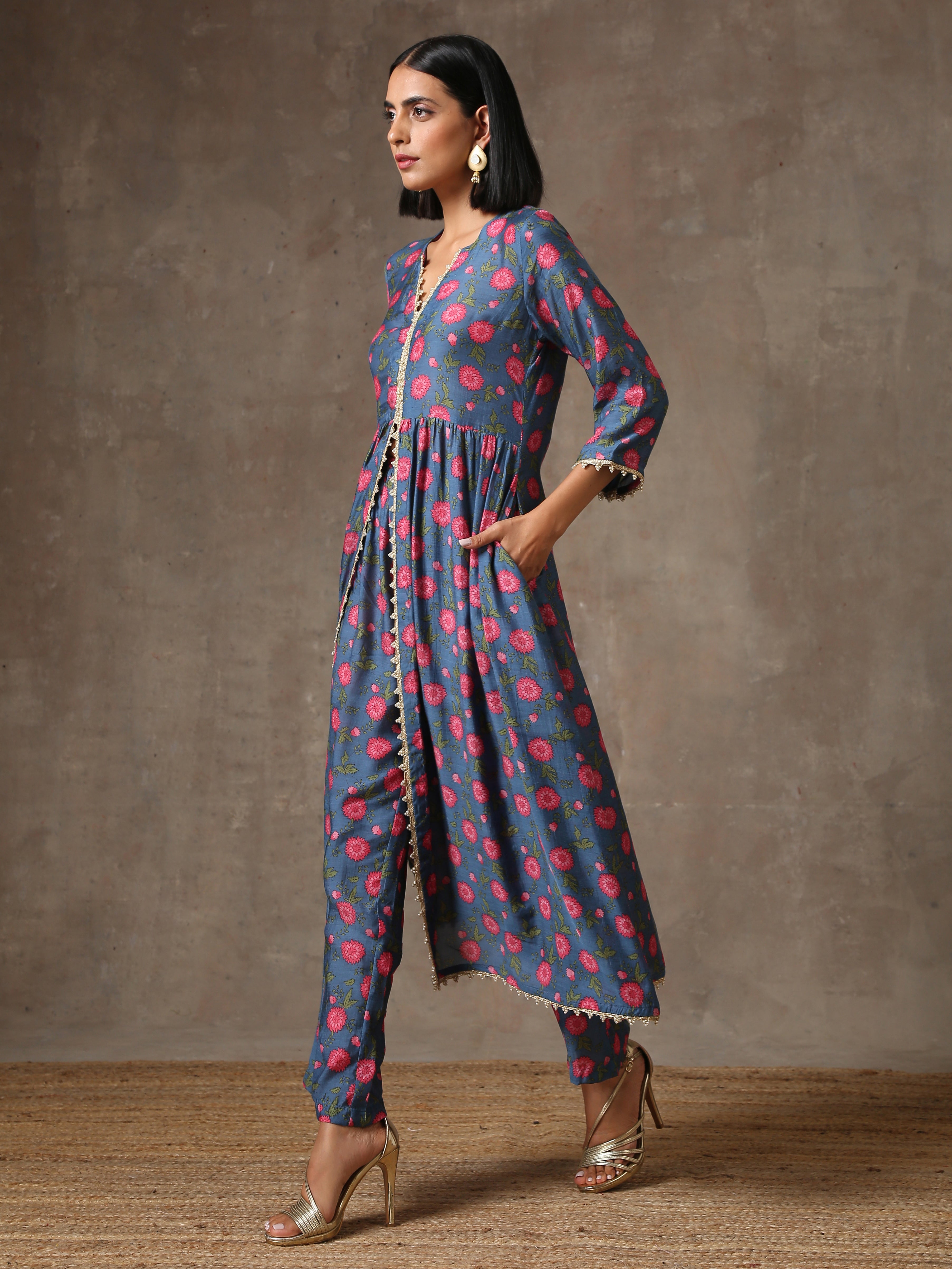 trueBrowns Blue Pink Printed Silk Kurta Pant Set