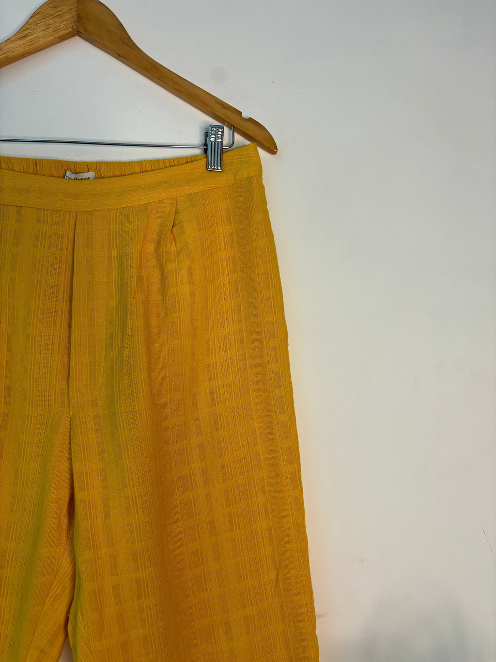 trueBrowns Mustard Gauze Dobby Pant