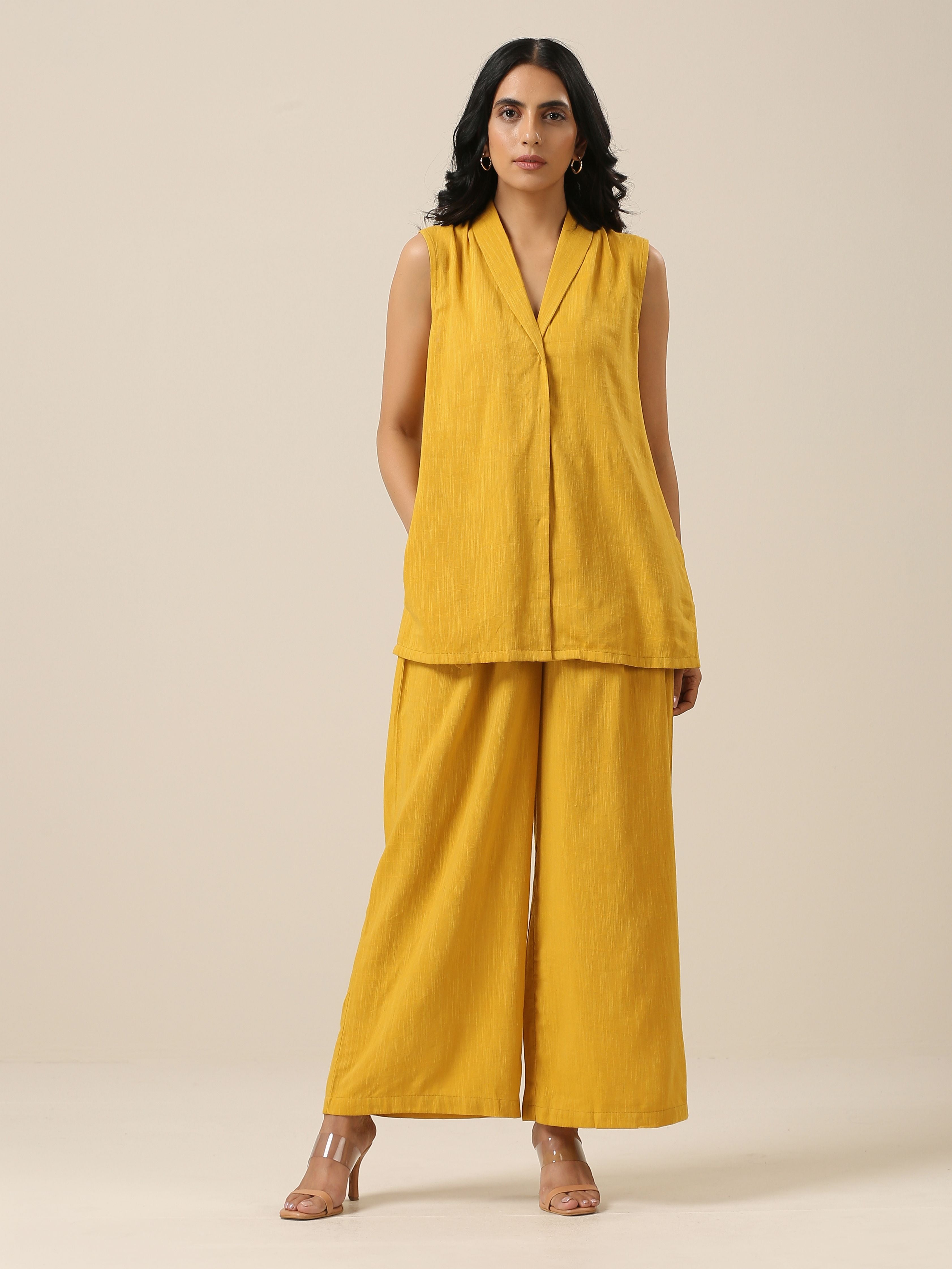 trueBrowns Mustard Yellow Slub Texture Sleevesless Jacket Pant Set