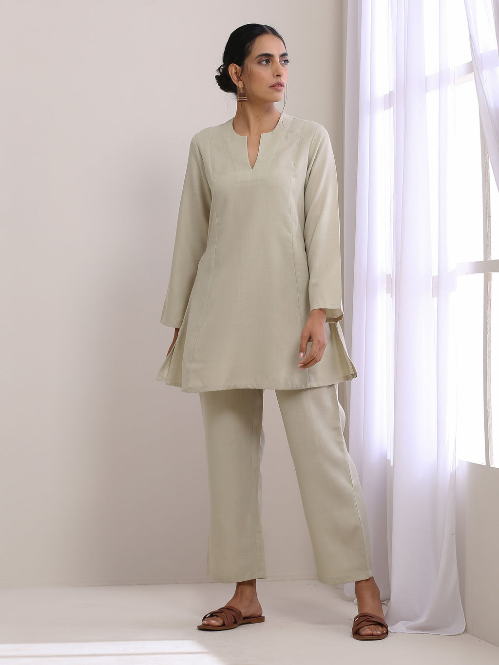 trueBrowns Light Grey Slub Co-Ord Set