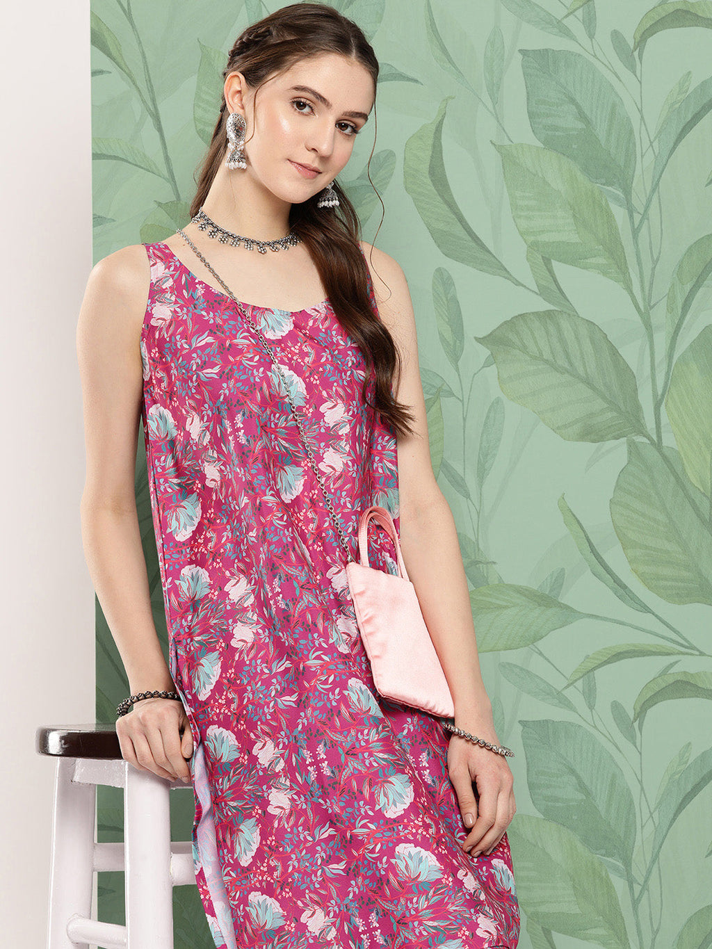 InWeave Women's Magenta Camelia Print Crepe Kurta Set