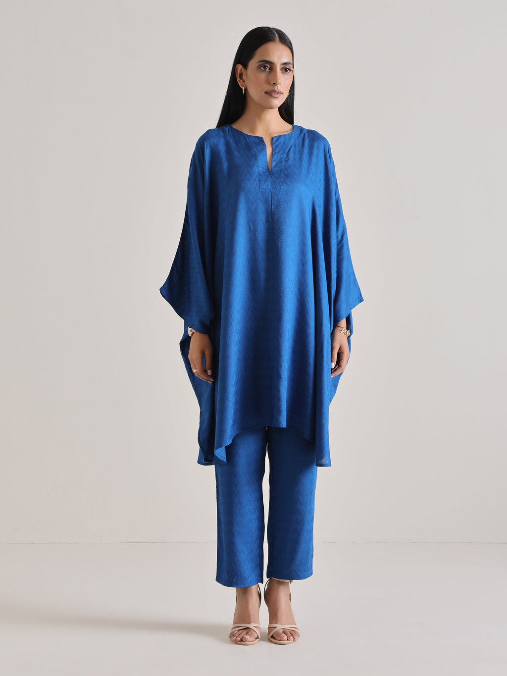 trueBrowns Ink Blue Oversized Round Co-Ord Set