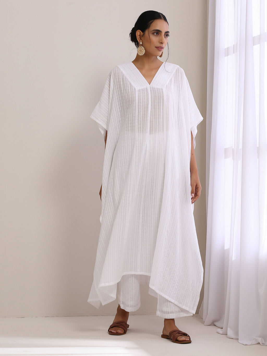 trueBrowns White Dobby Panel Kaftan Kurta Pant Set
