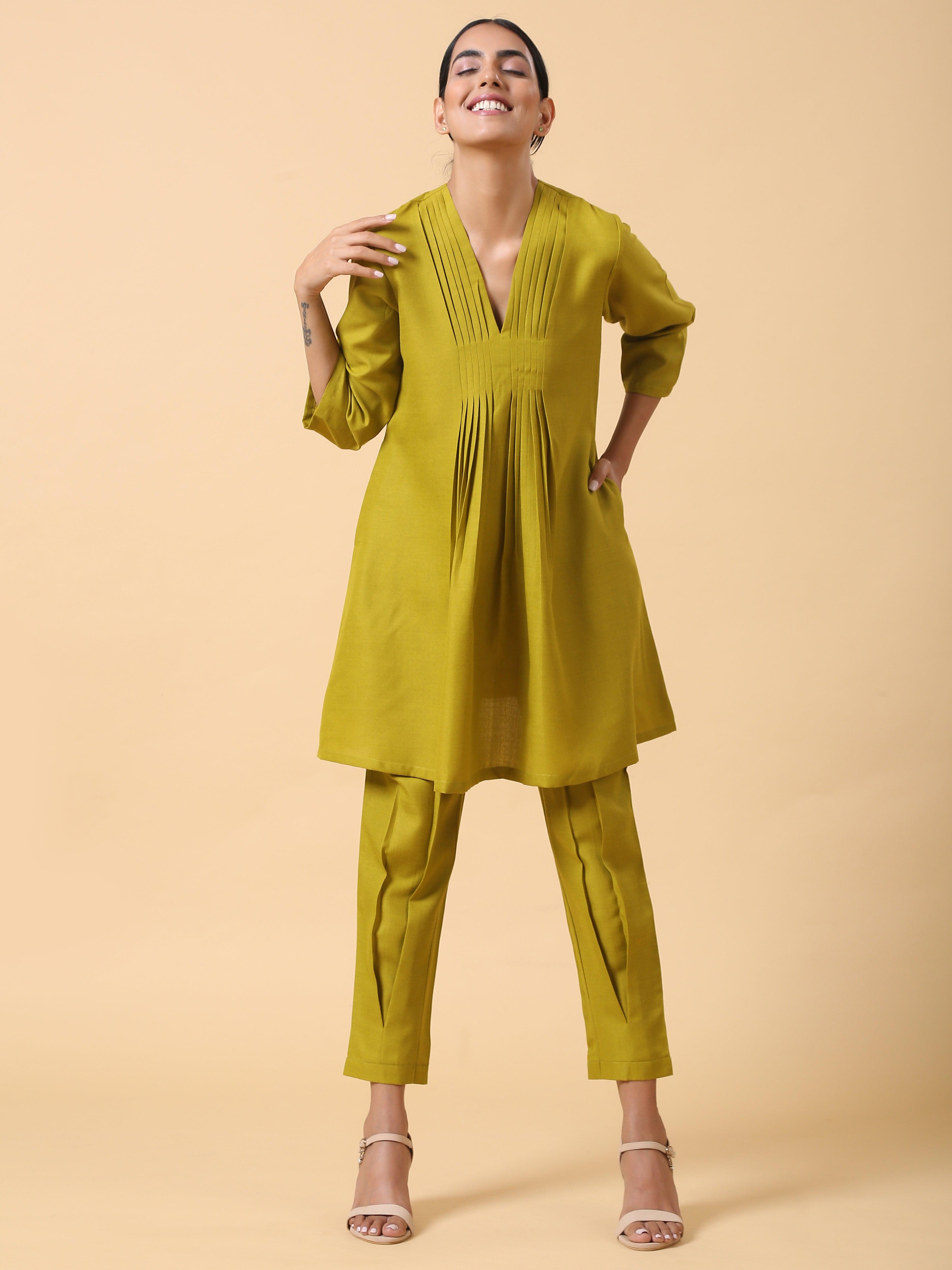 trueBrowns Cotton Linen Lime Green Pleated Co-Ord Set