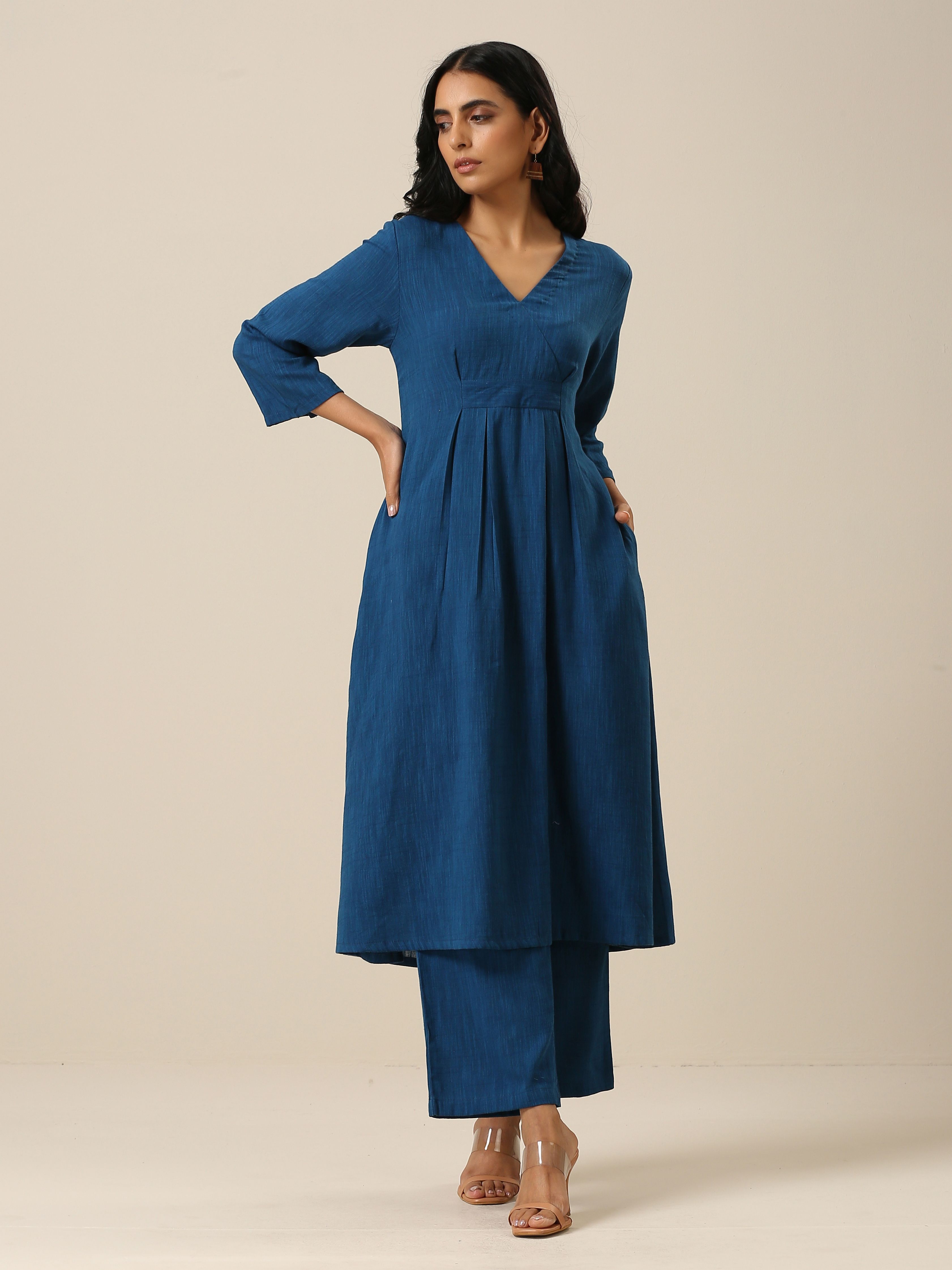 trueBrowns Classic Blue Slub Texture Overlap Pleat Kurta Pant Set