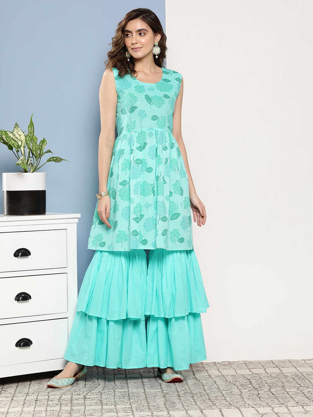 InWeave Women's Turquoise Printed Chintz Tiered Sharara Set