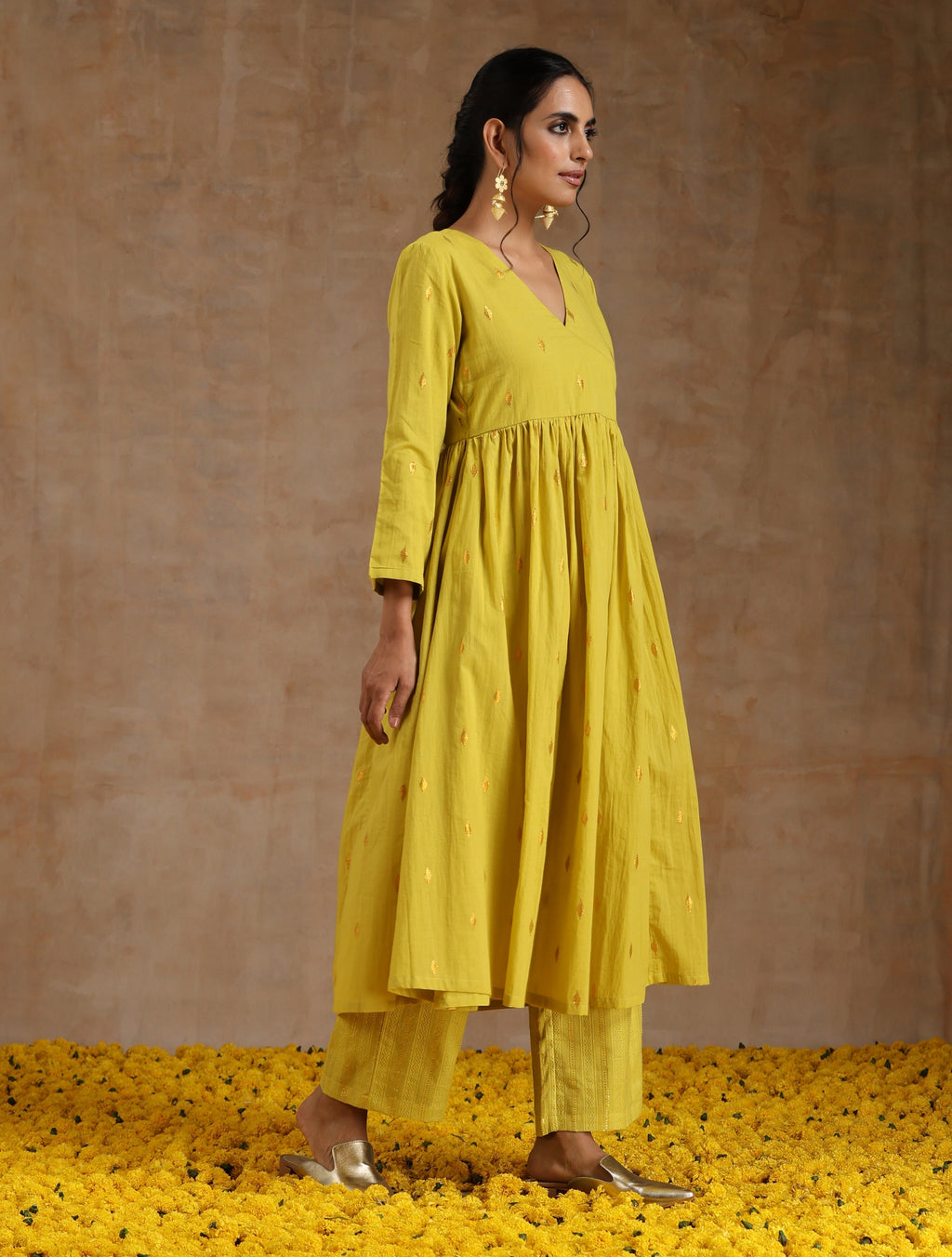 trueBrowns Lime Gold Cotton Kalidar Kurta Set